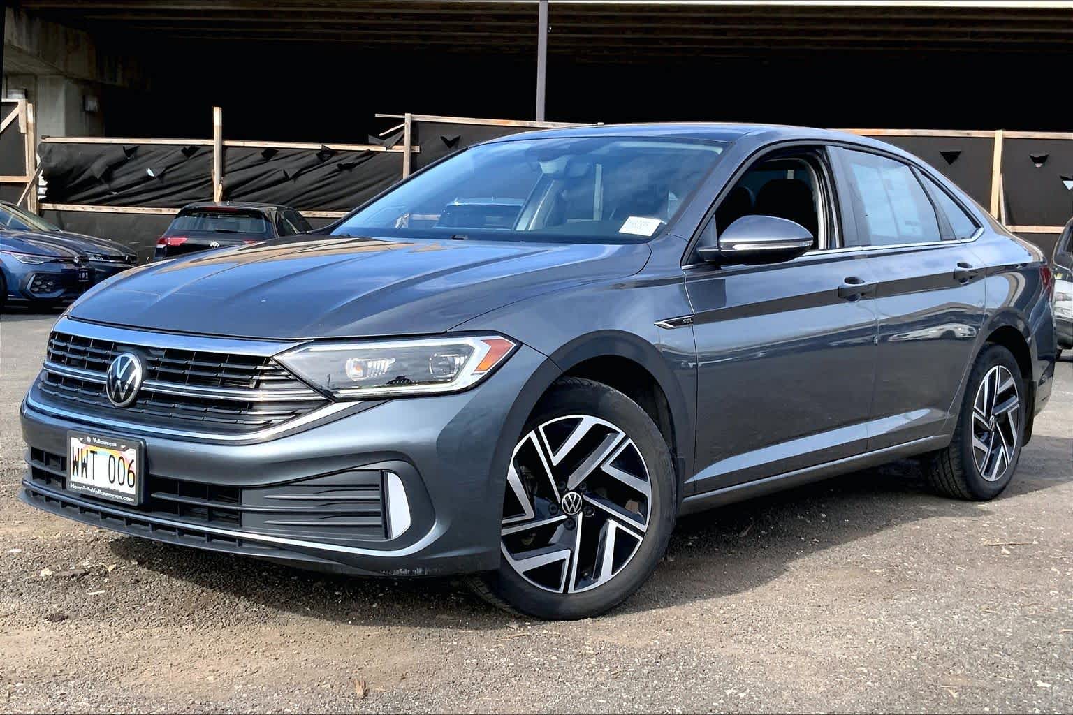 Thumbnail: 2023 Volkswagen Jetta - 1