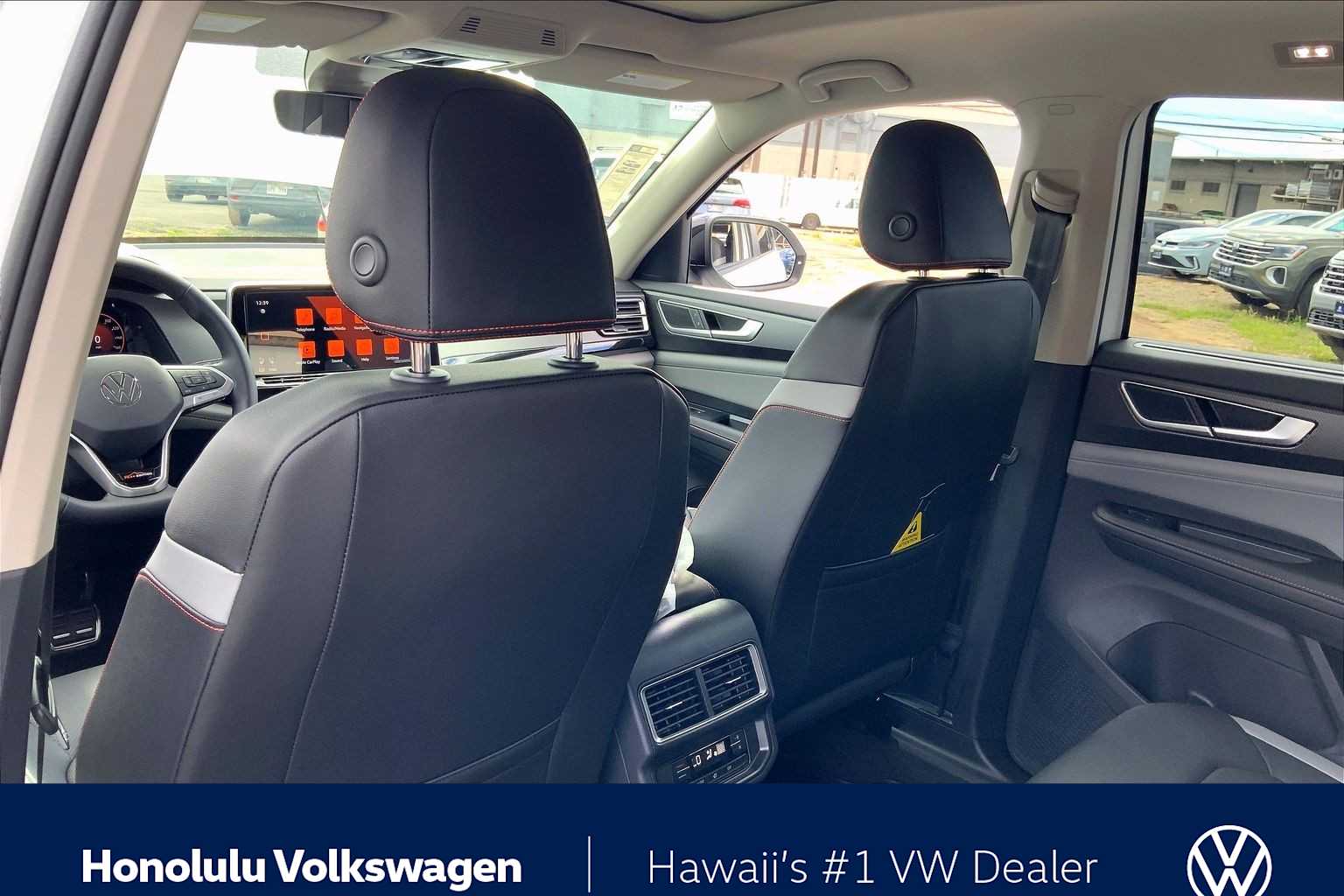 Thumbnail: 2026 Volkswagen Atlas - 12