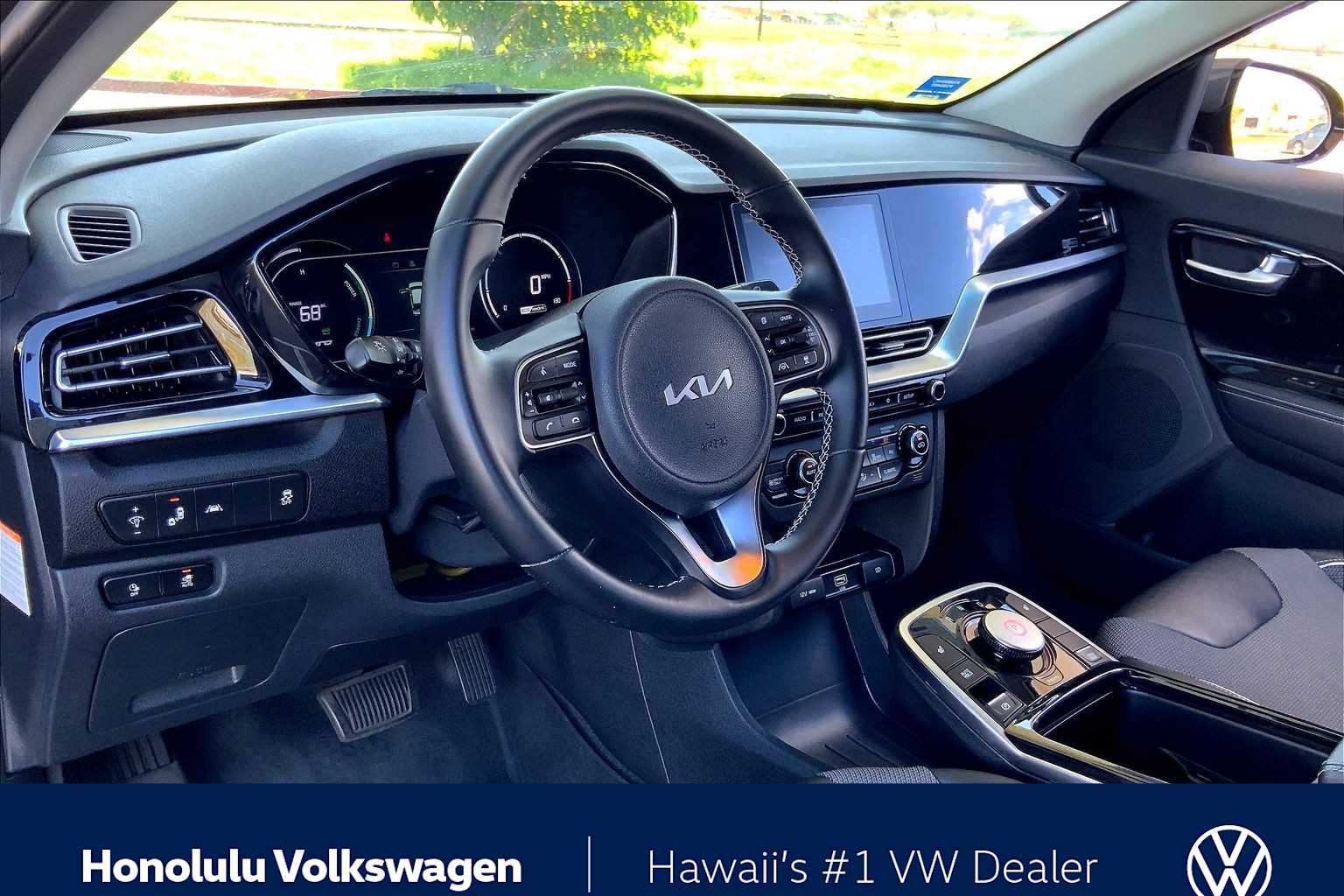 Thumbnail: 2022 Kia Niro - 2