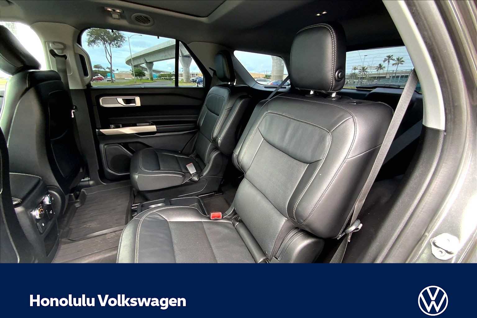 Thumbnail: 2020 Ford Explorer - 27