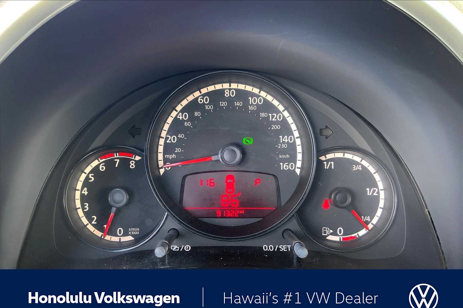 Thumbnail: 2013 Volkswagen Beetle - 15