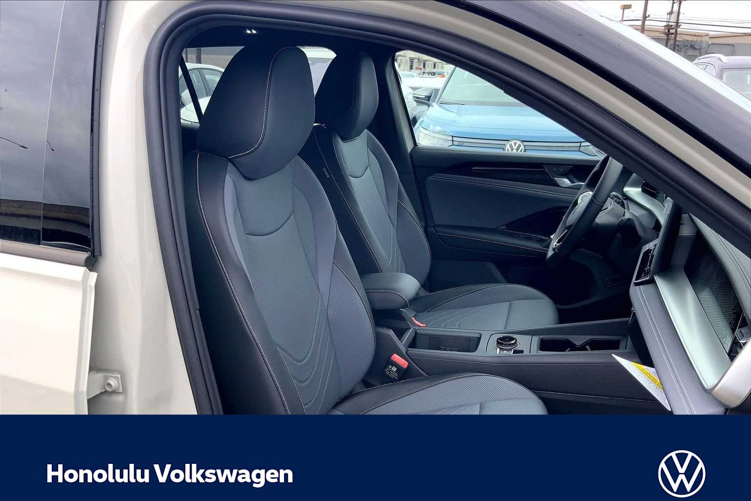 Thumbnail: 2026 Volkswagen Tiguan - 14