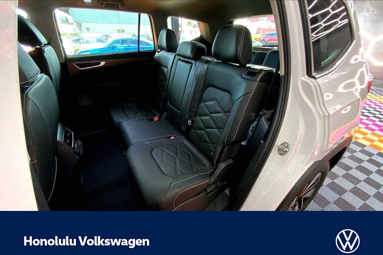 Thumbnail: 2026 Volkswagen Atlas - 13