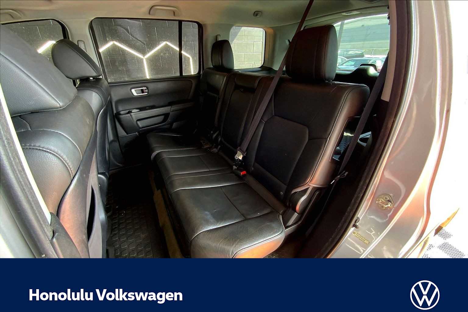 Thumbnail: 2015 Honda Pilot - 29