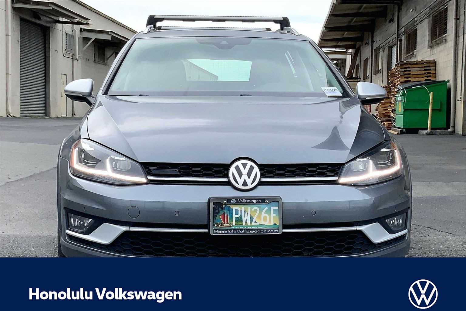 Thumbnail: 2019 Volkswagen Golf - 6