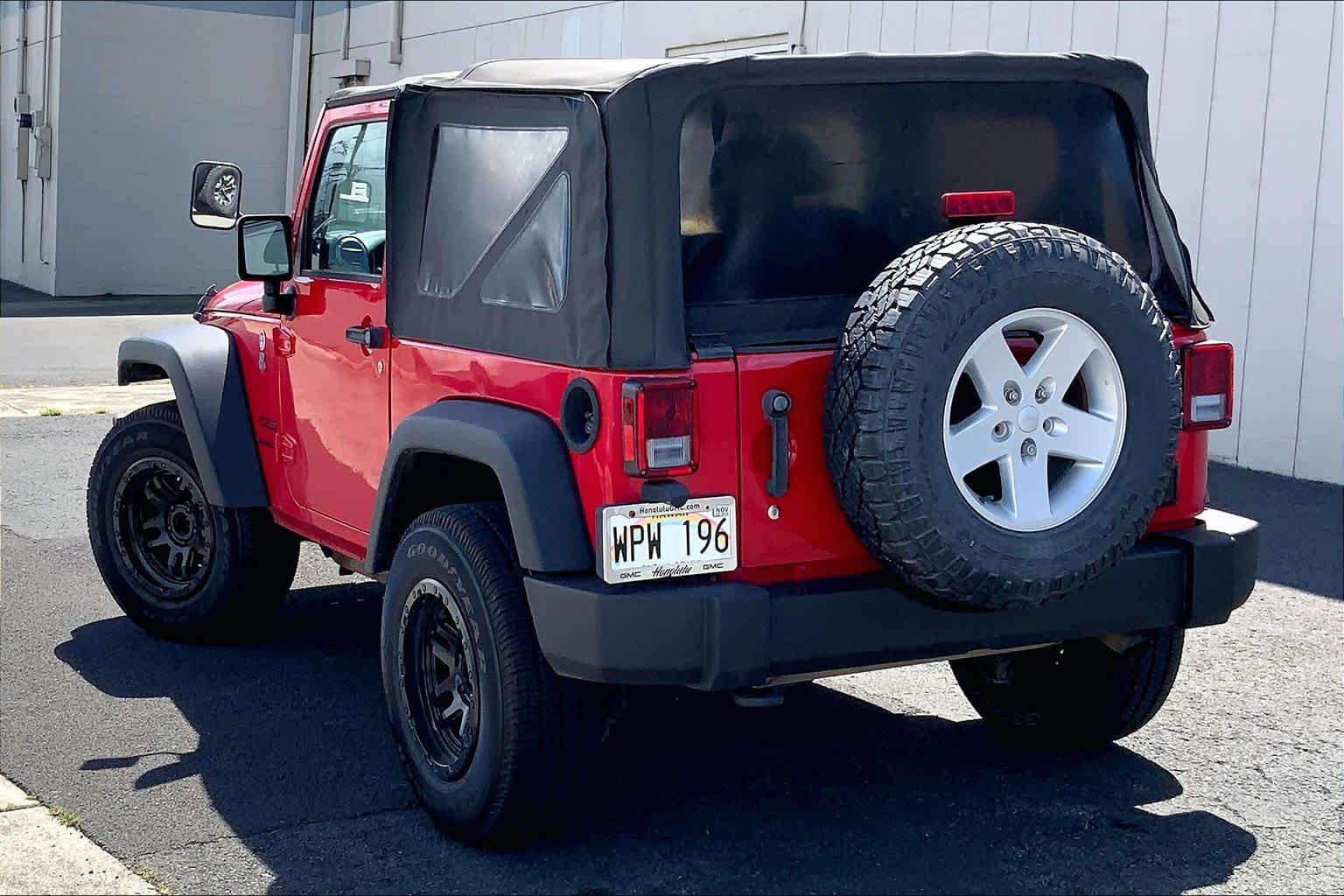 2017 Jeep Wrangler Sport S - Photo 4