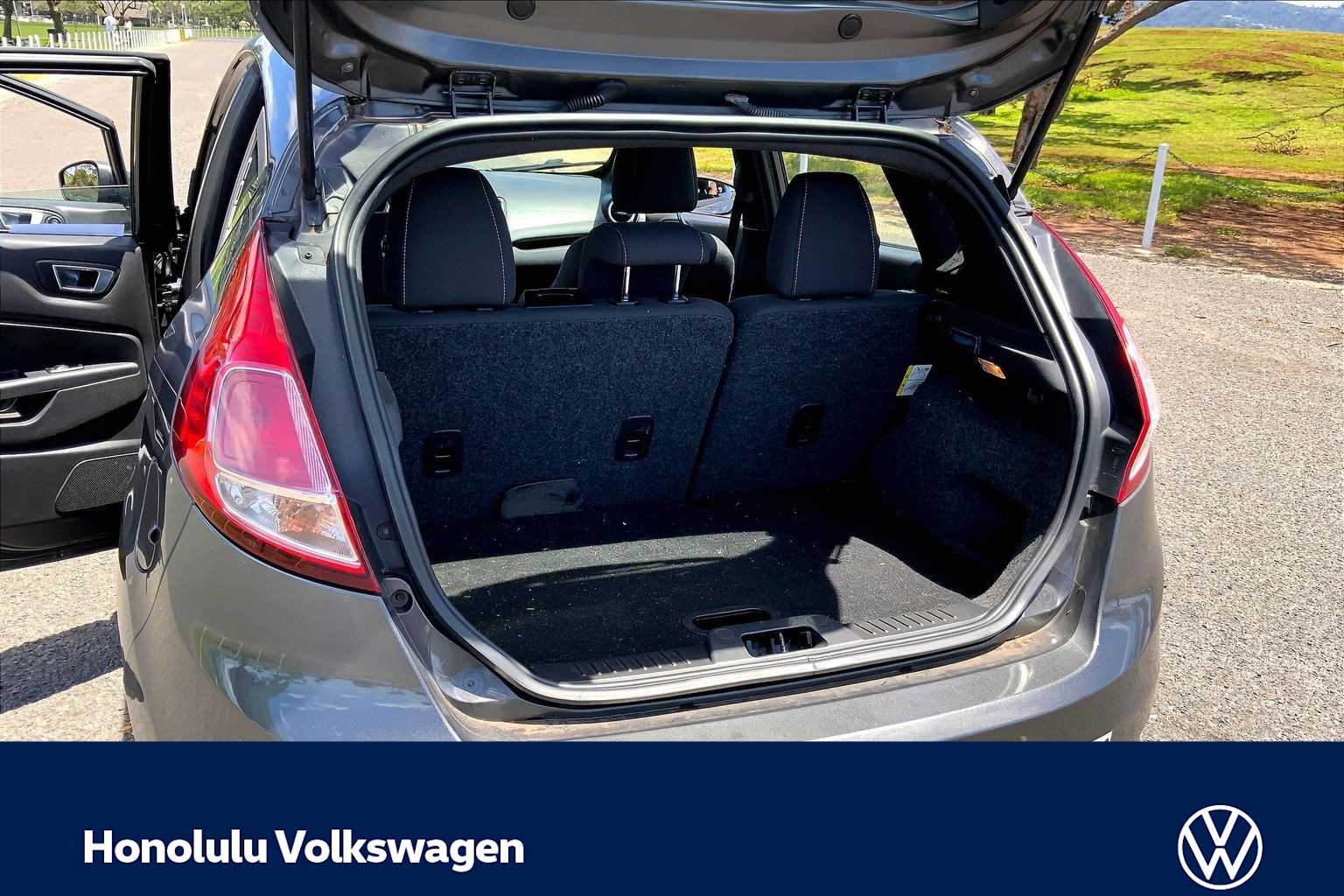 Thumbnail: 2017 Ford Fiesta - 18