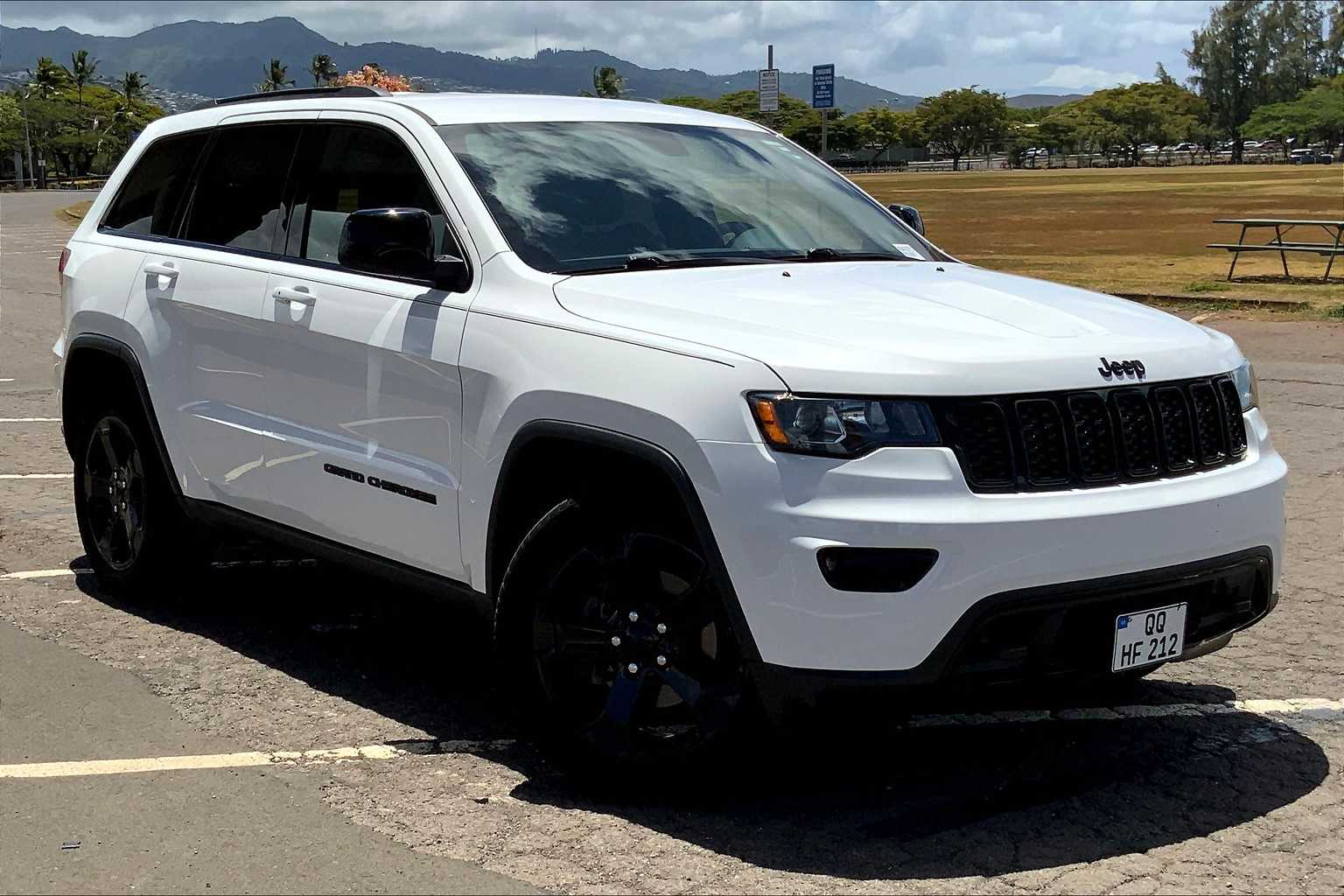 Thumbnail: 2019 Jeep Grand Cherokee - 20