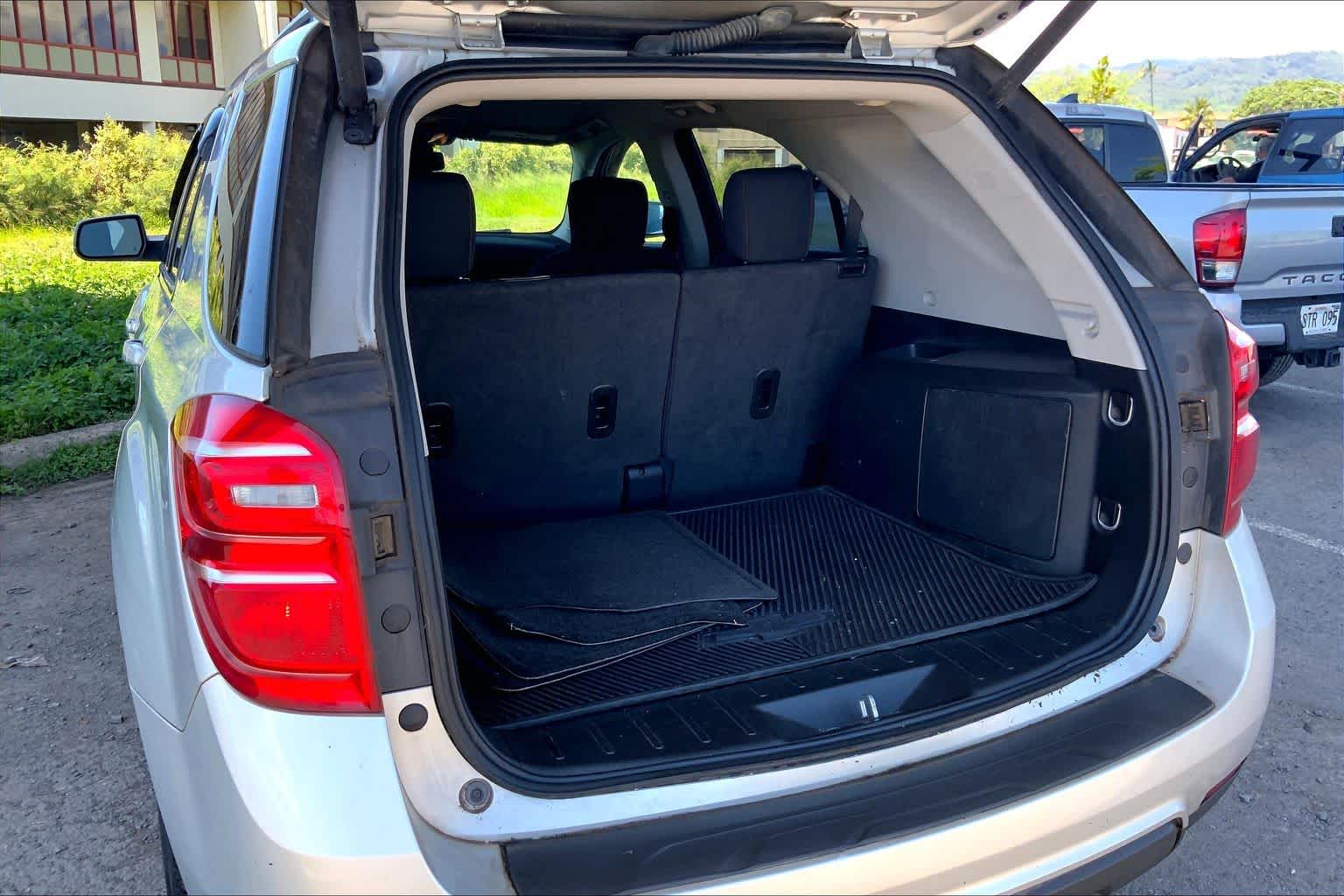 Thumbnail: 2017 Chevrolet Equinox - 18