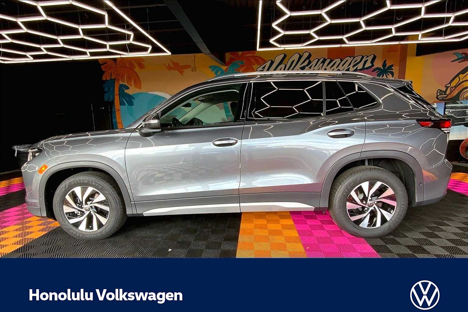 Thumbnail: 2026 Volkswagen Tiguan - 3