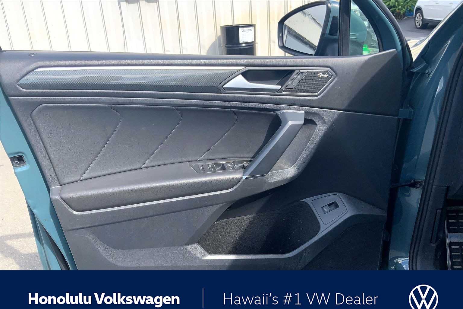 Thumbnail: 2020 Volkswagen Tiguan - 26