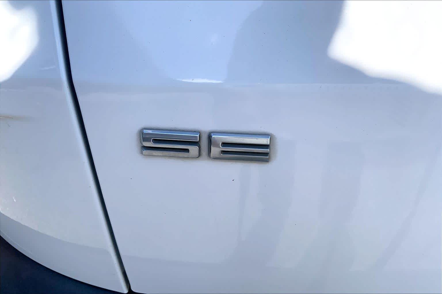 Thumbnail: 2020 Ford Escape - 7