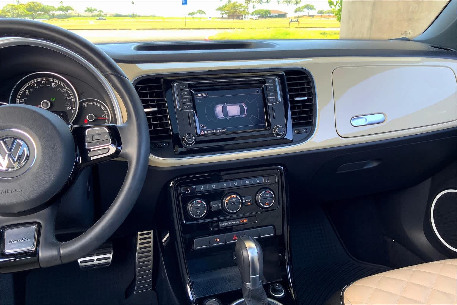 Thumbnail: 2019 Volkswagen Beetle - 13