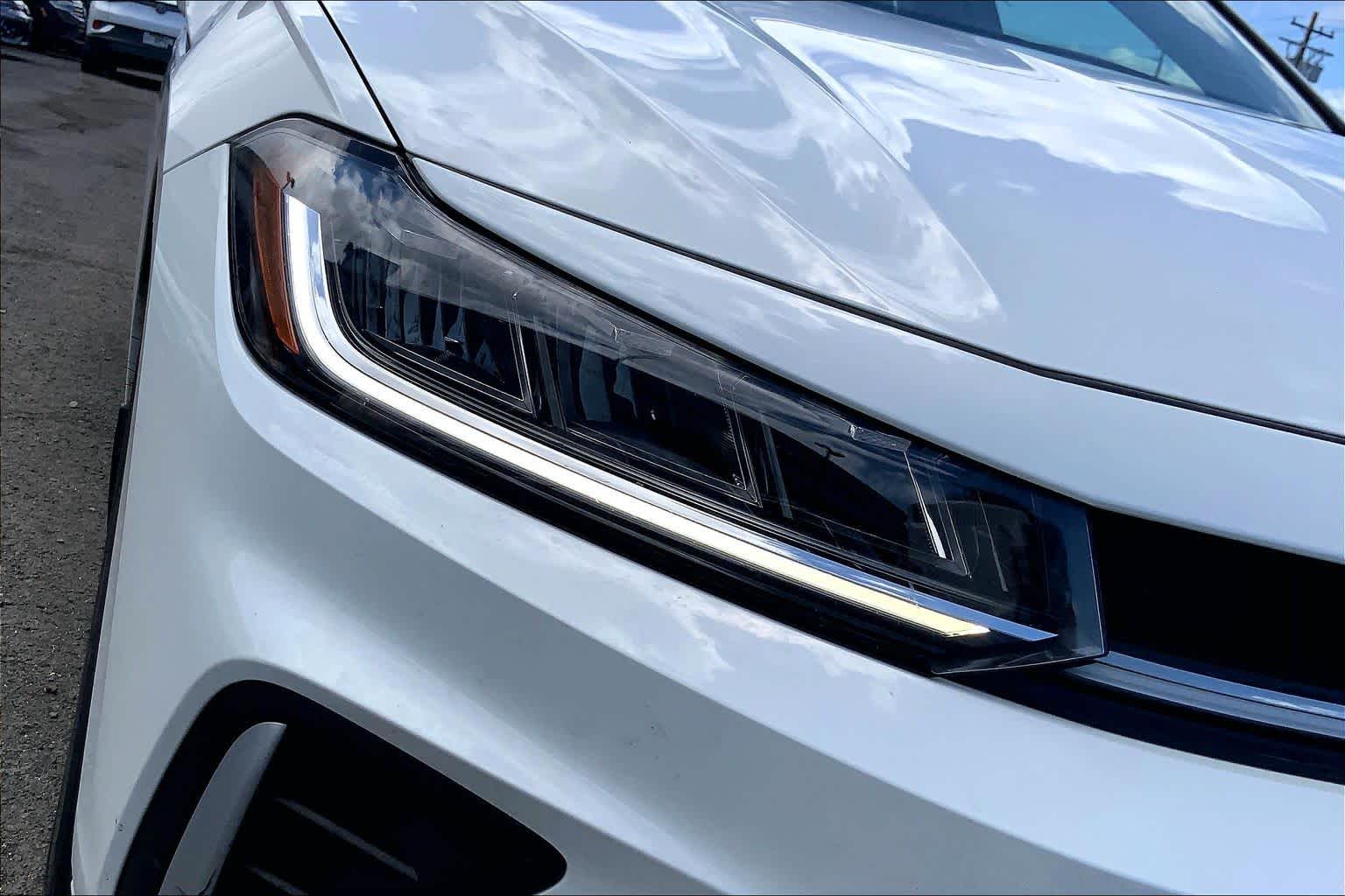 Thumbnail: 2017 Volkswagen Jetta - 31