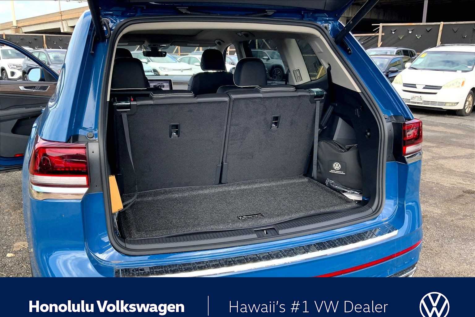 Thumbnail: 2026 Volkswagen Atlas - 19