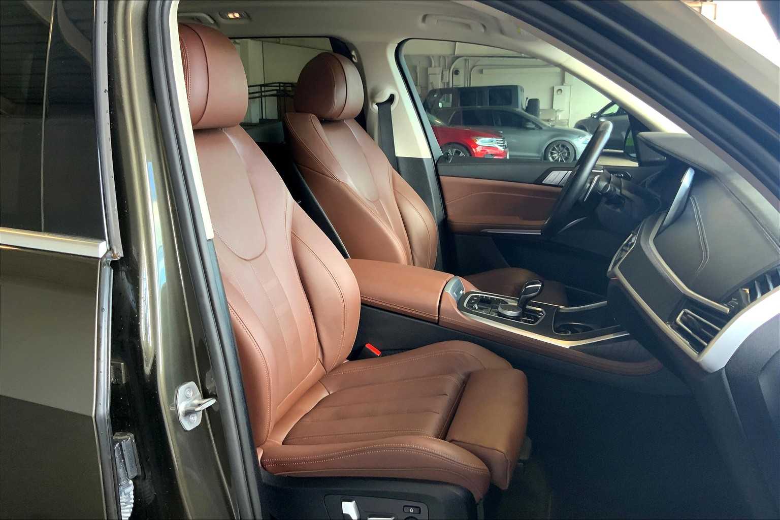 2022 BMW X7 xDrive40i 12
