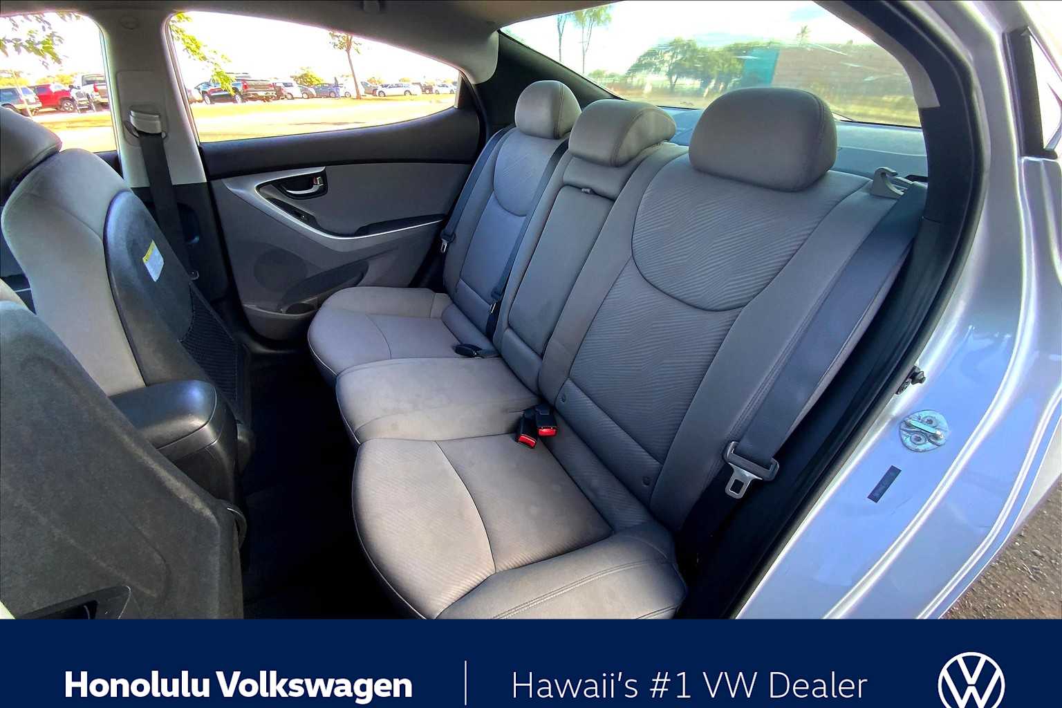 Thumbnail: 2013 Hyundai Elantra - 30