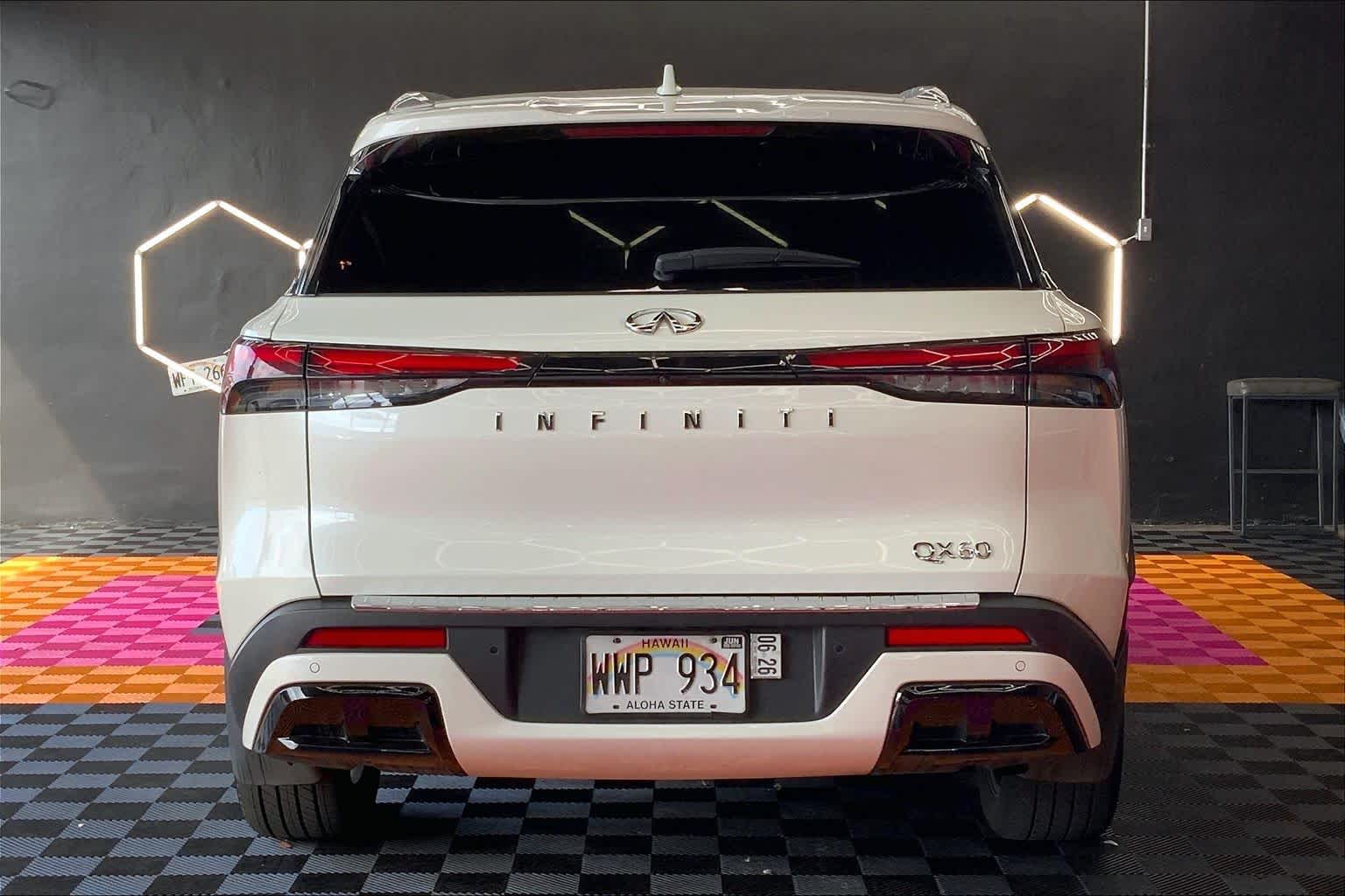 Thumbnail: 2023 INFINITI QX60 - 5