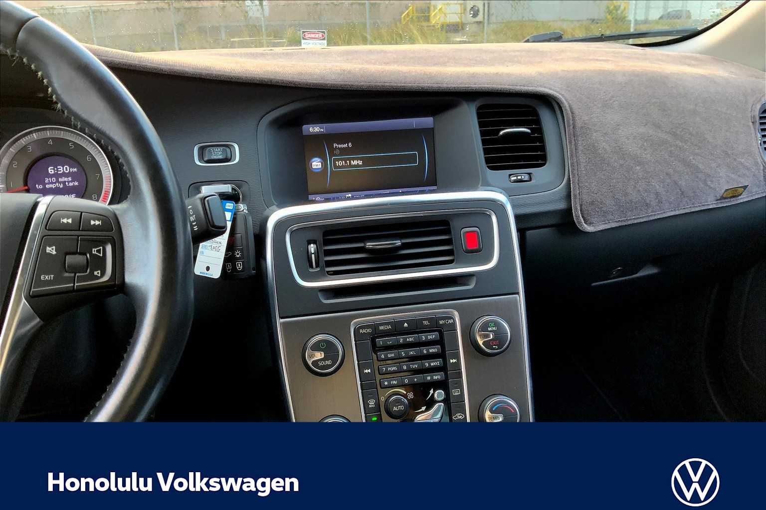 Thumbnail: 2012 Volvo S60 - 13