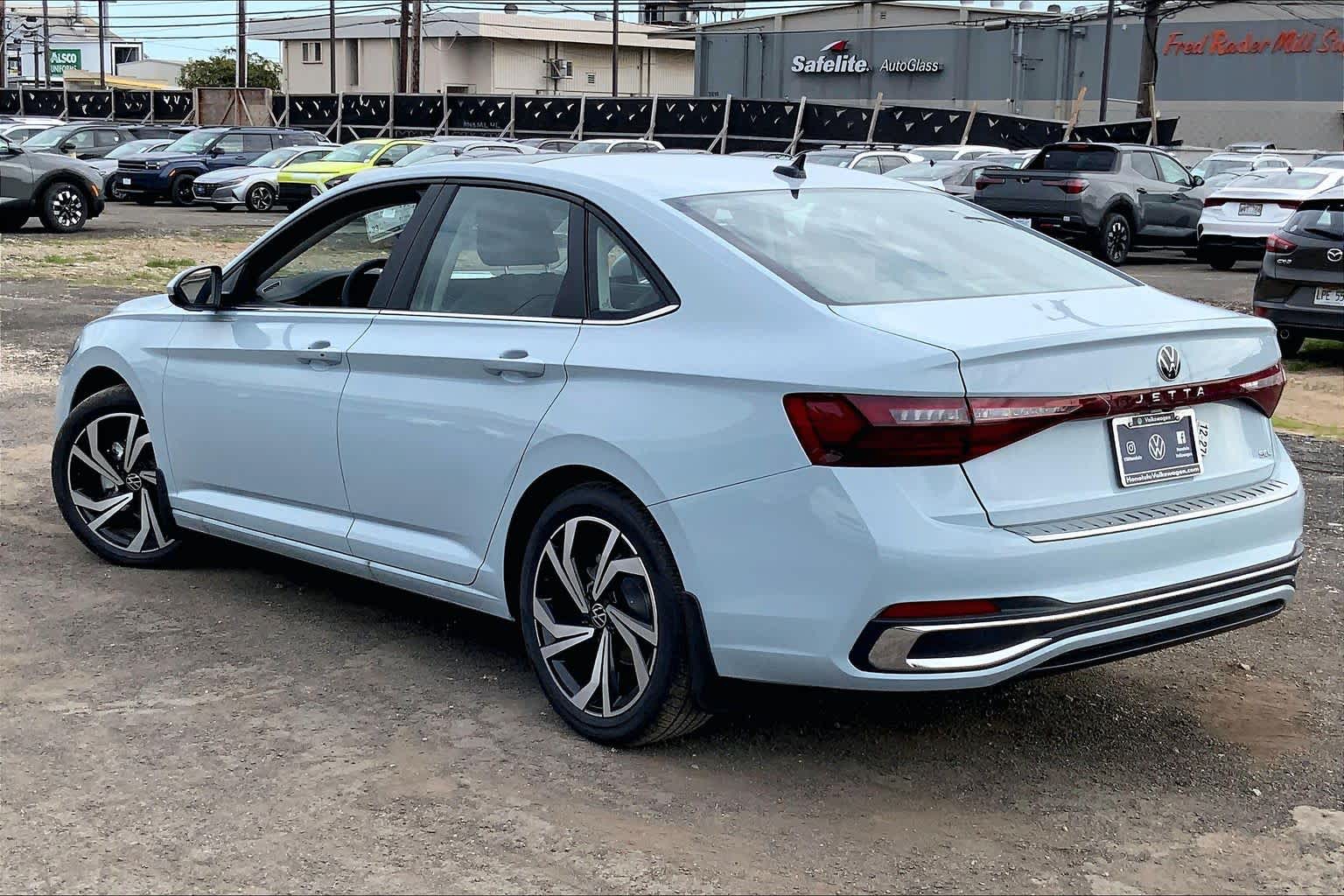 Thumbnail: 2026 Volkswagen Jetta - 4
