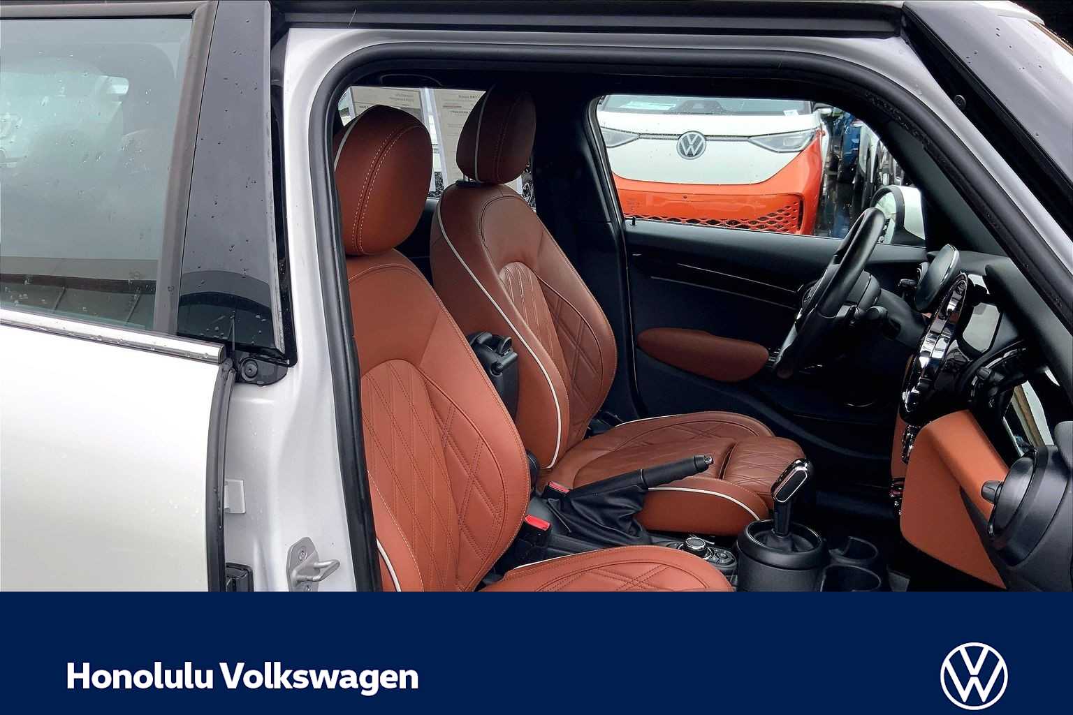 Thumbnail: 2023 MINI Cooper Hardtop - 13