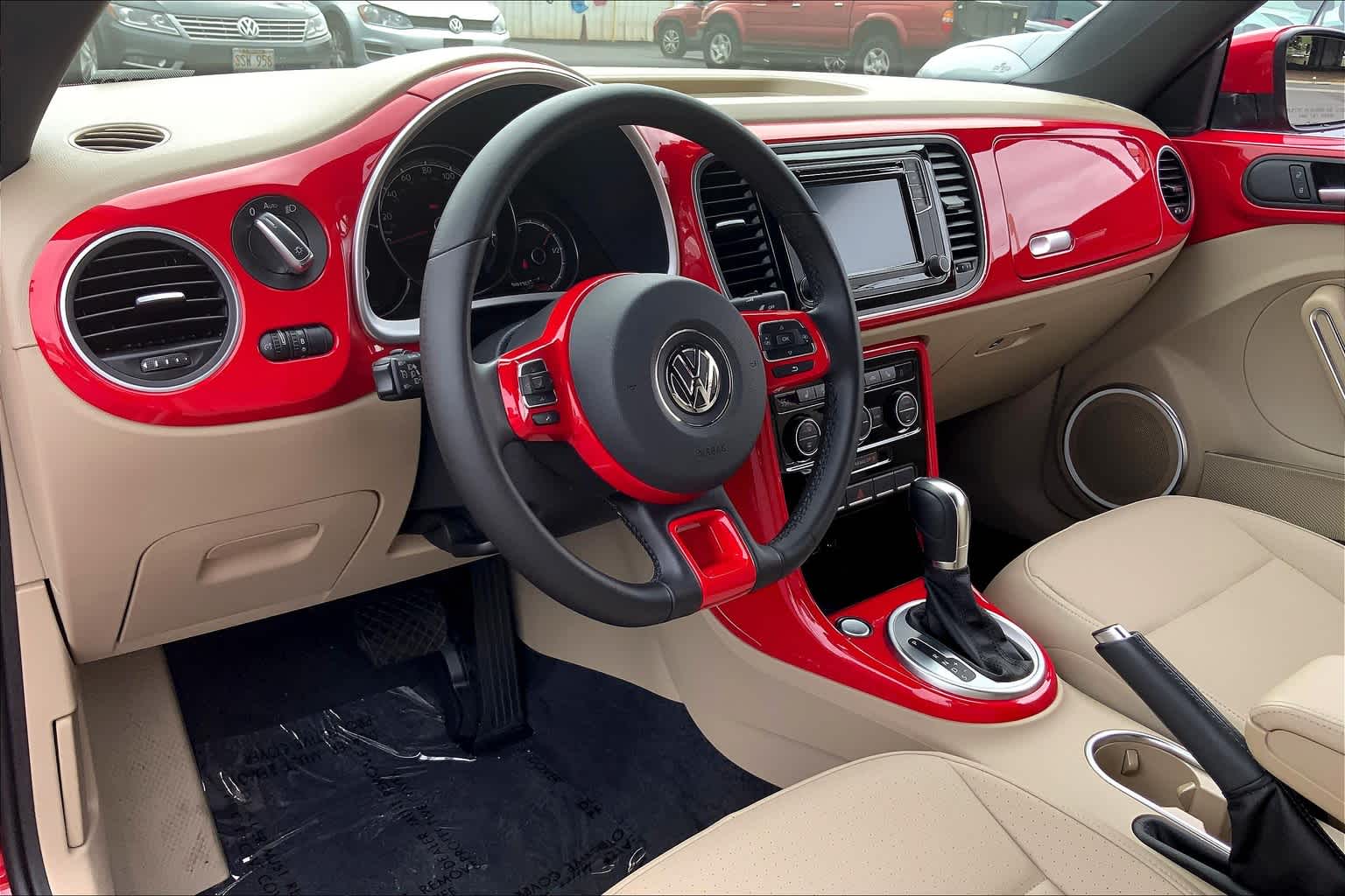Certified 2019 Volkswagen Beetle SE with VIN 3VW5DAAT0KM507065 for sale in Honolulu, HI