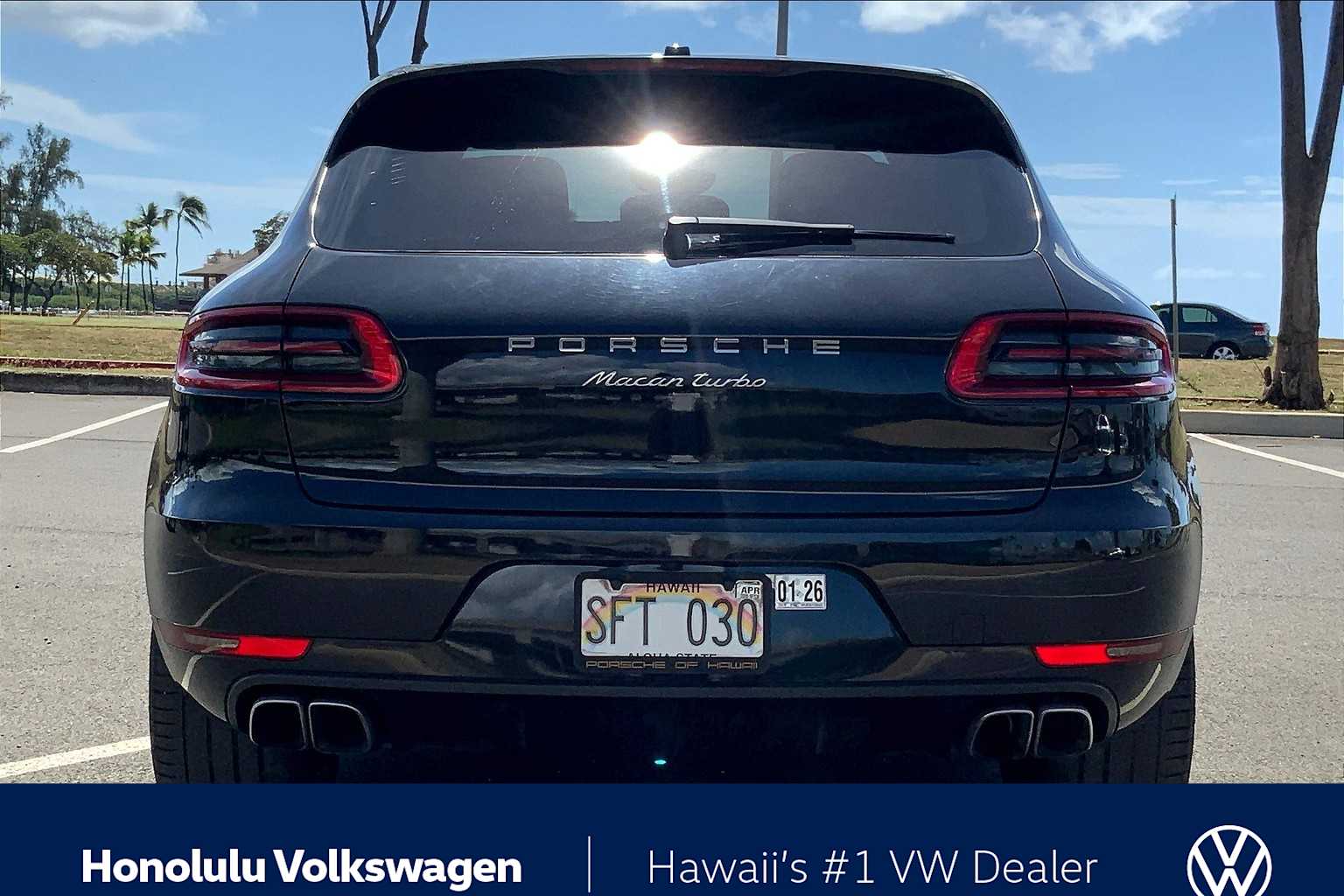 Thumbnail: 2015 Porsche Macan - 5