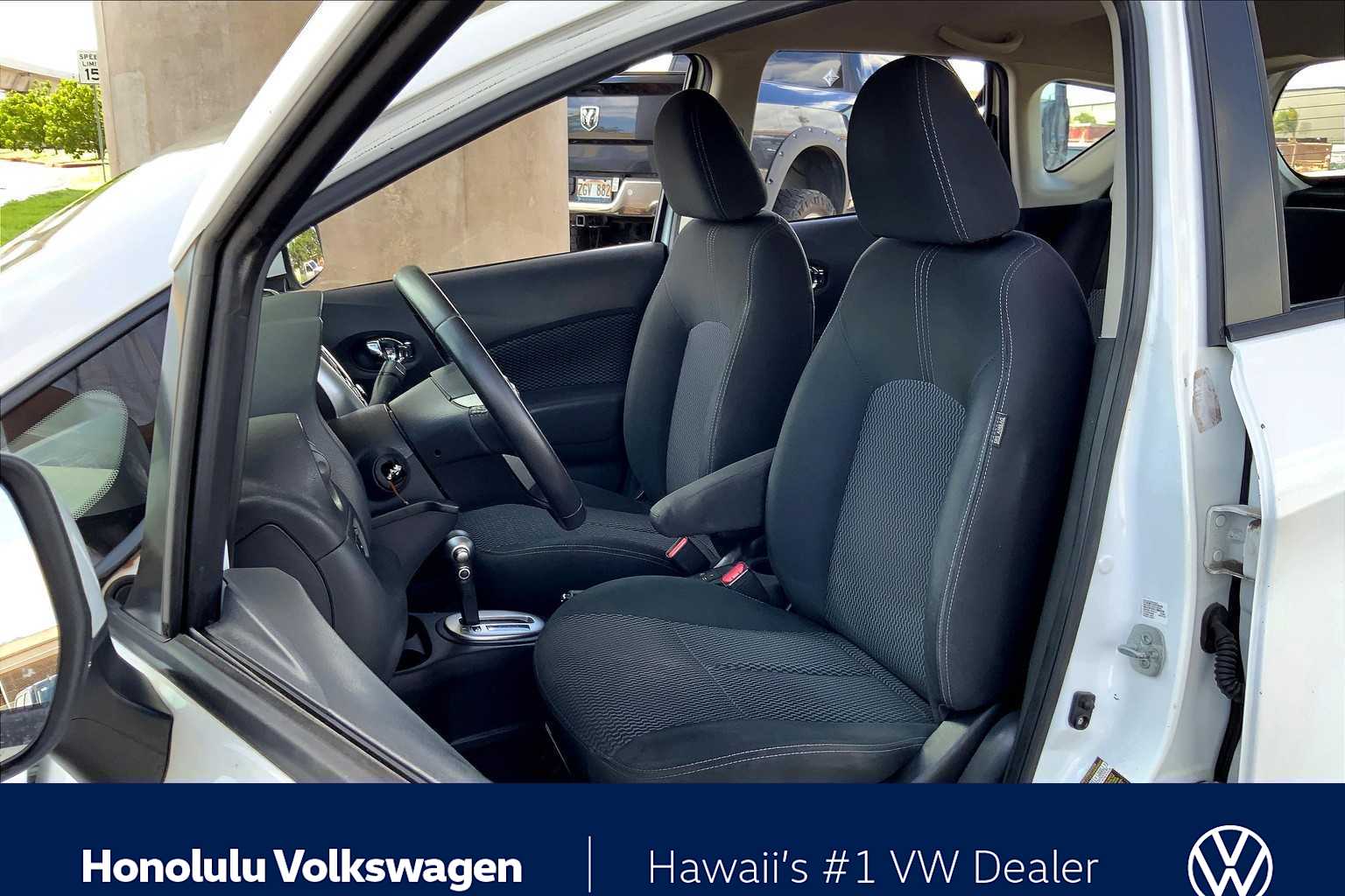 Thumbnail: 2015 Nissan Versa Note - 10