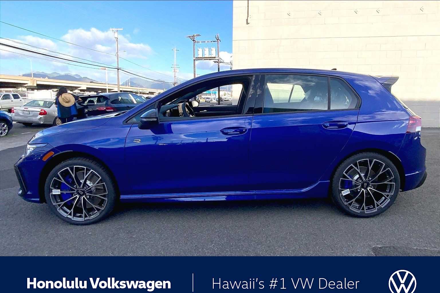 Thumbnail: 2026 Volkswagen Golf - 3