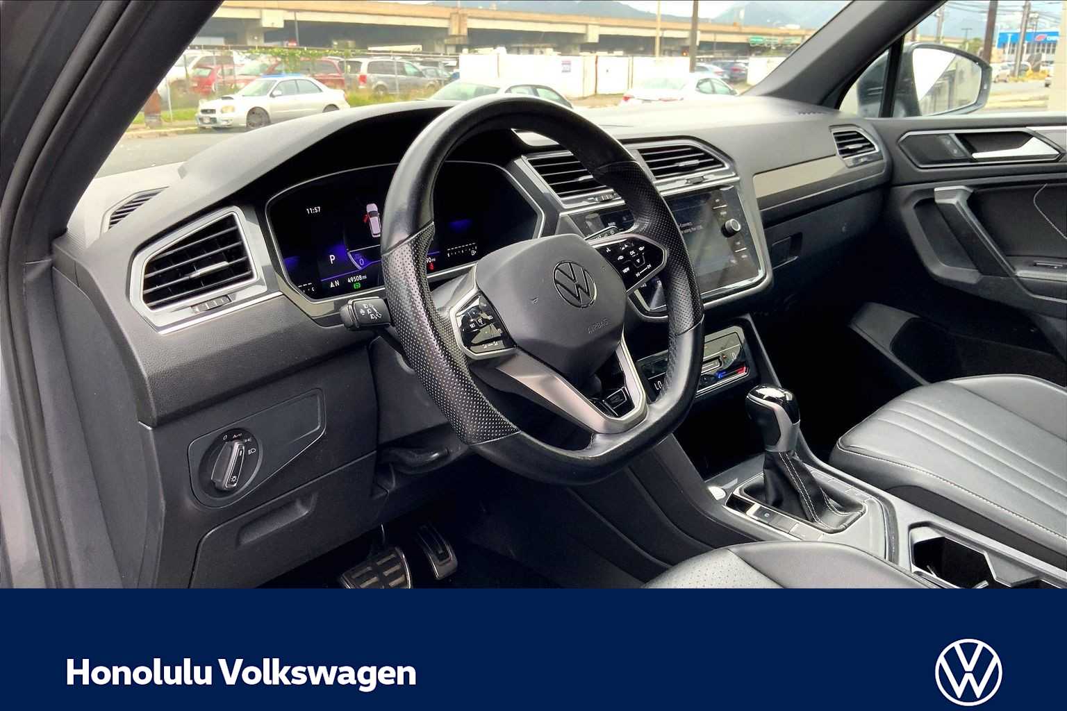 Thumbnail: 2023 Volkswagen Tiguan - 2