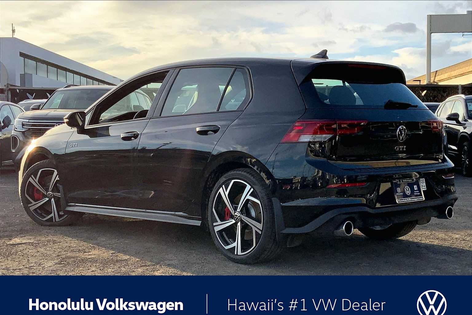 Thumbnail: 2025 Volkswagen Golf - 4