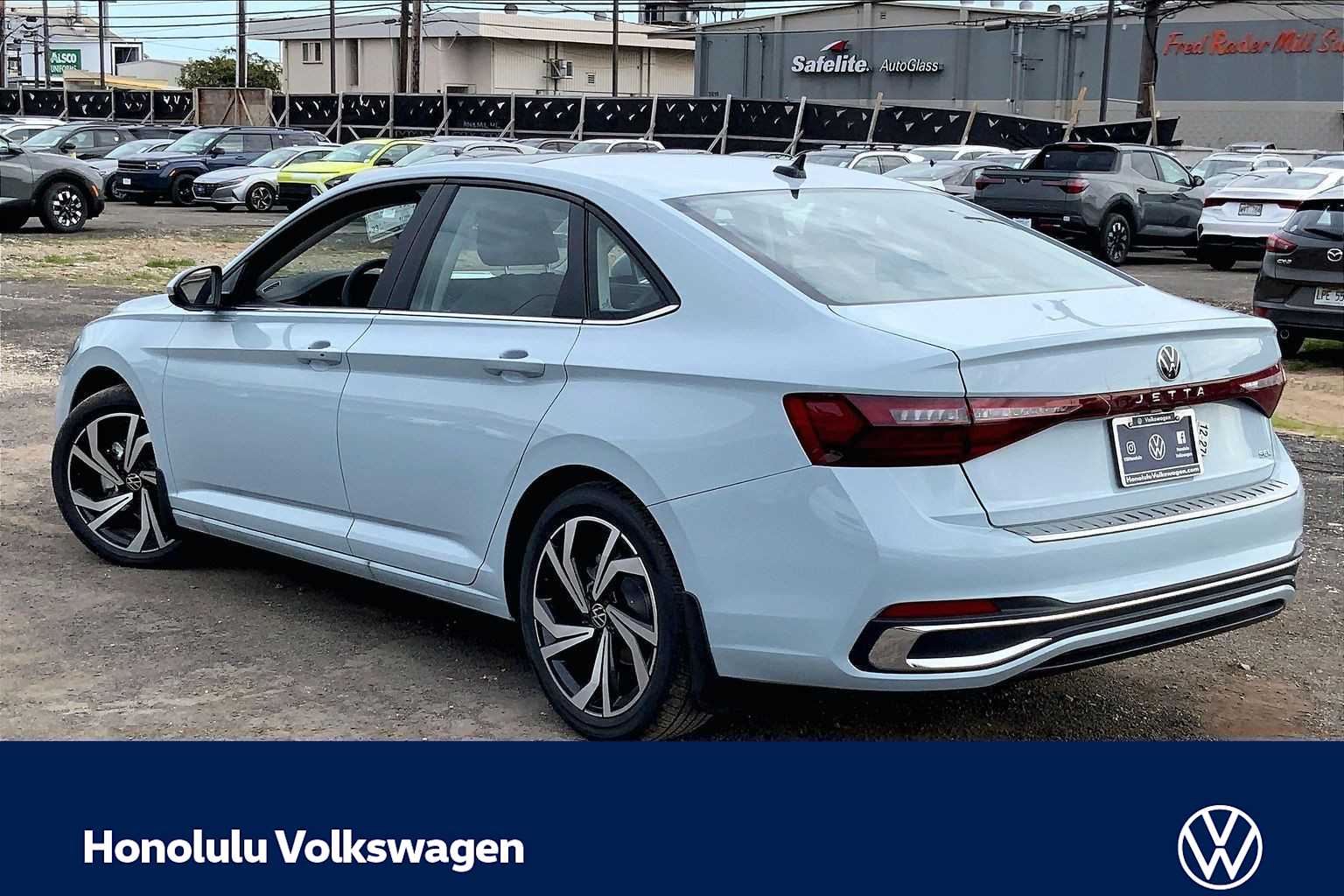 Thumbnail: 2026 Volkswagen Jetta - 4