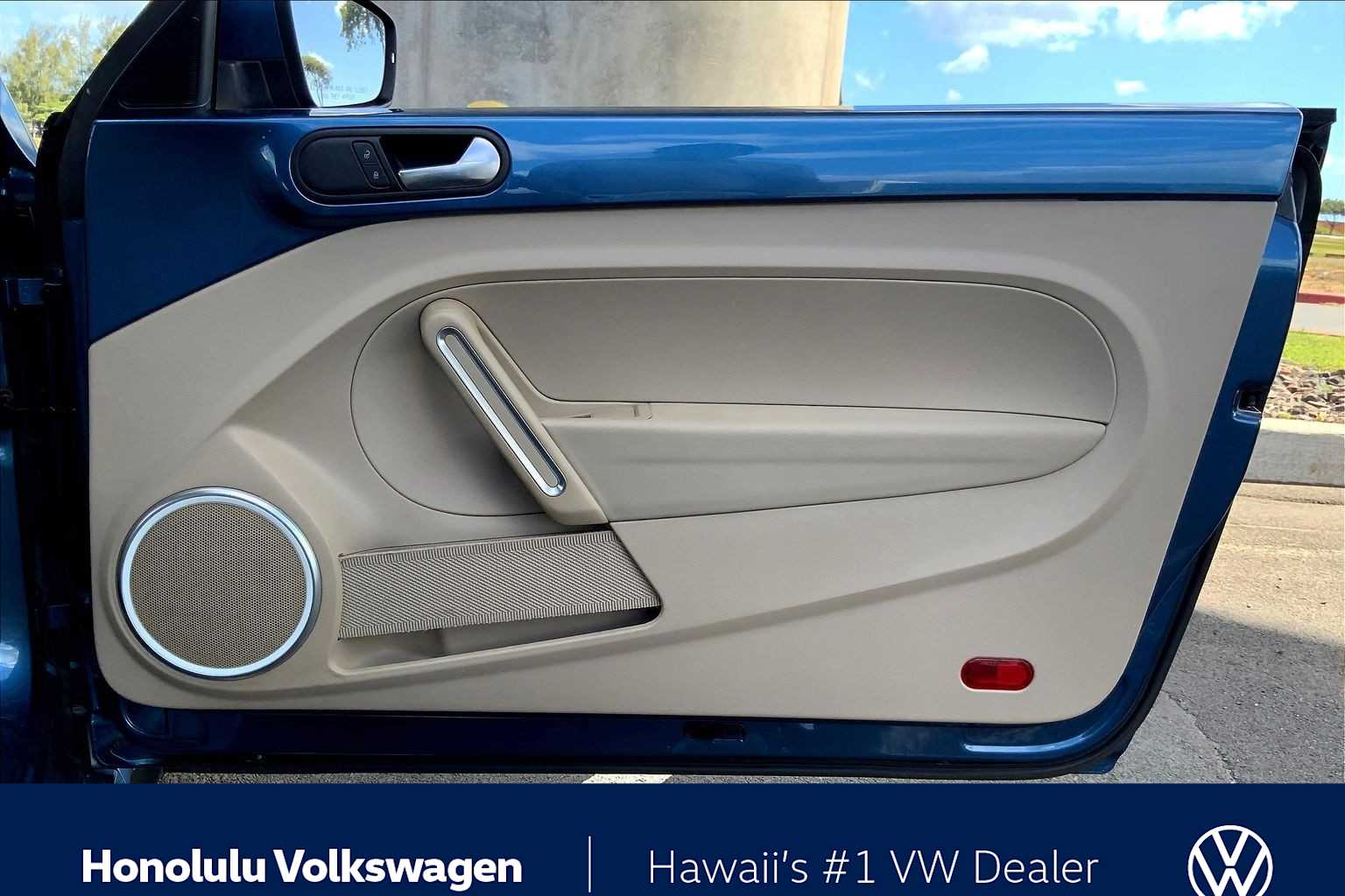 Thumbnail: 2019 Volkswagen Beetle - 26