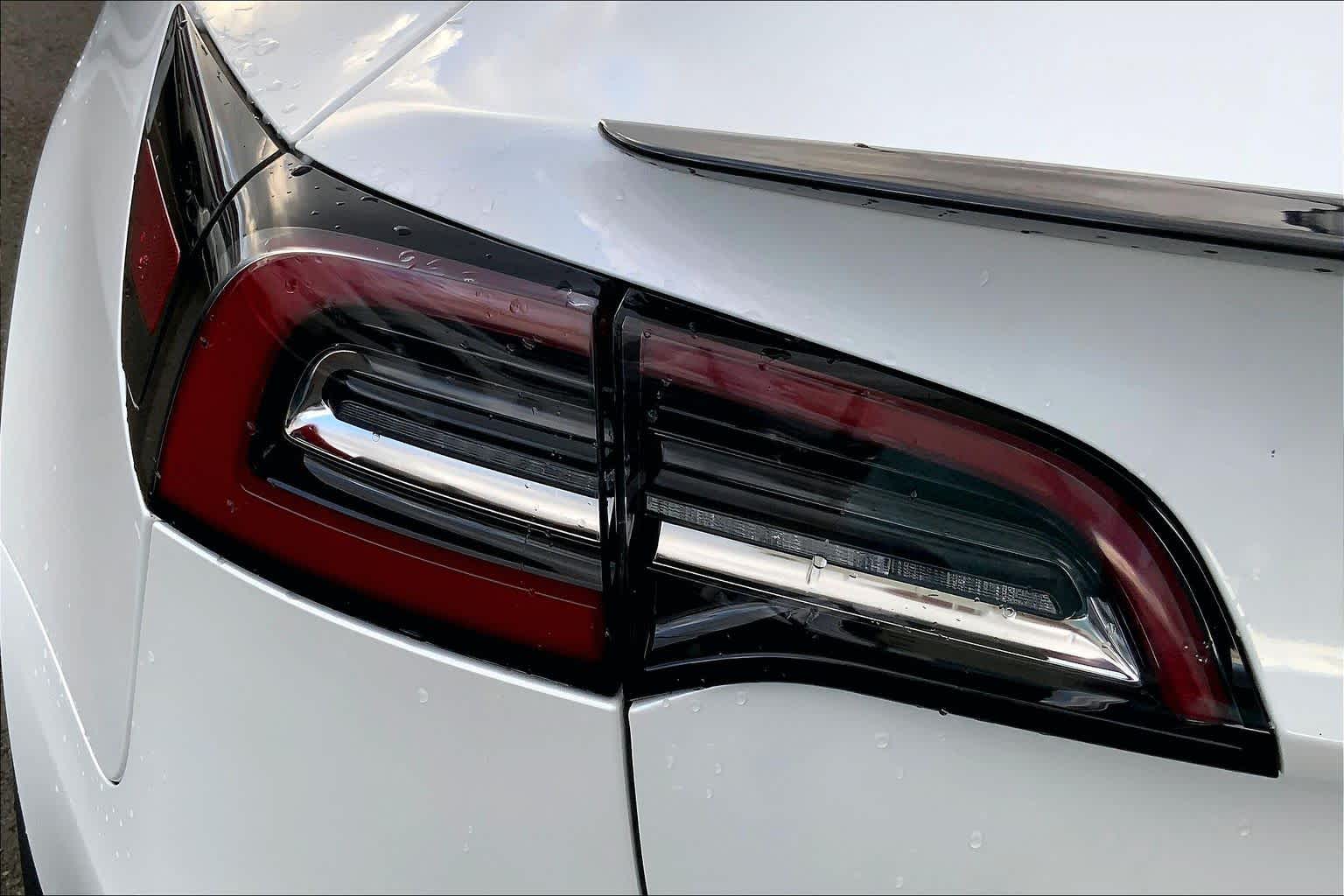Thumbnail: 2020 Tesla Model 3 - 32