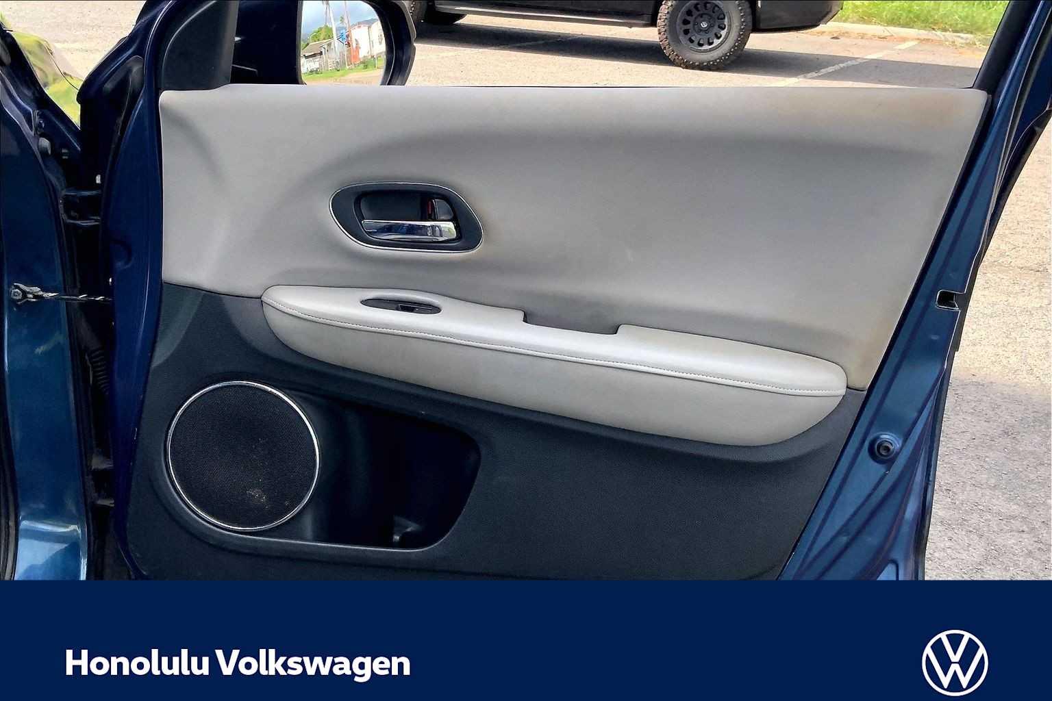 Thumbnail: 2016 Honda HR-V - 27