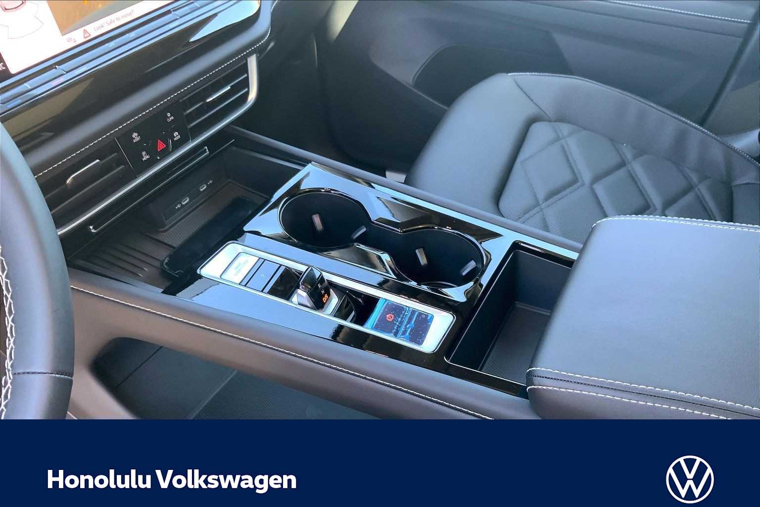 Thumbnail: 2026 Volkswagen Atlas - 17