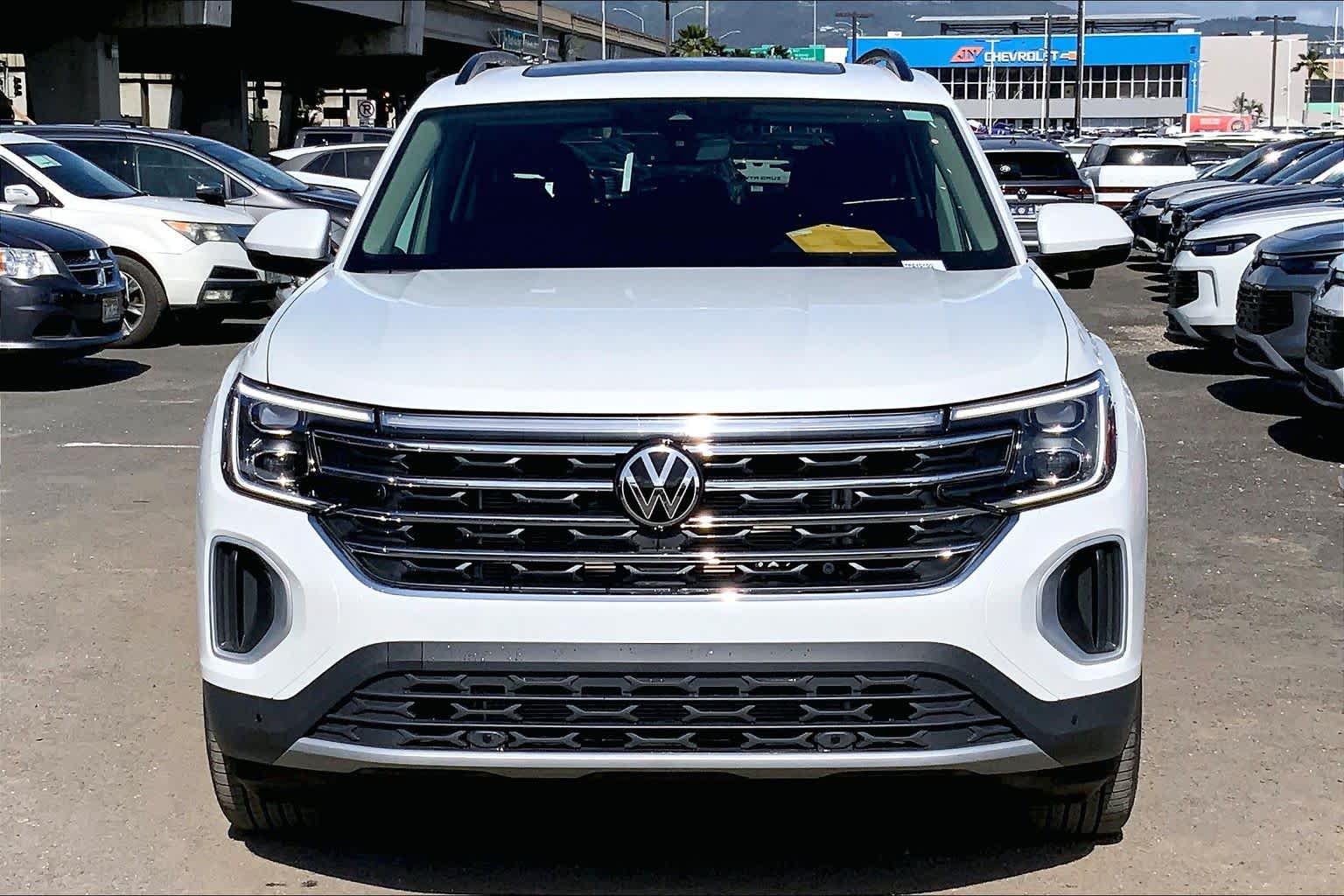 Thumbnail: 2026 Volkswagen Atlas - 6