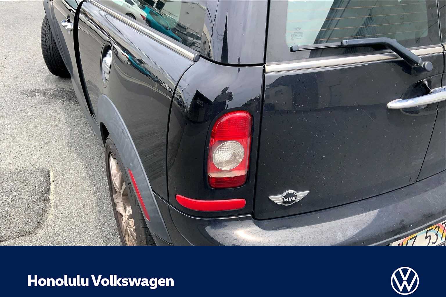 Thumbnail: 2010 MINI Cooper Clubman - 30