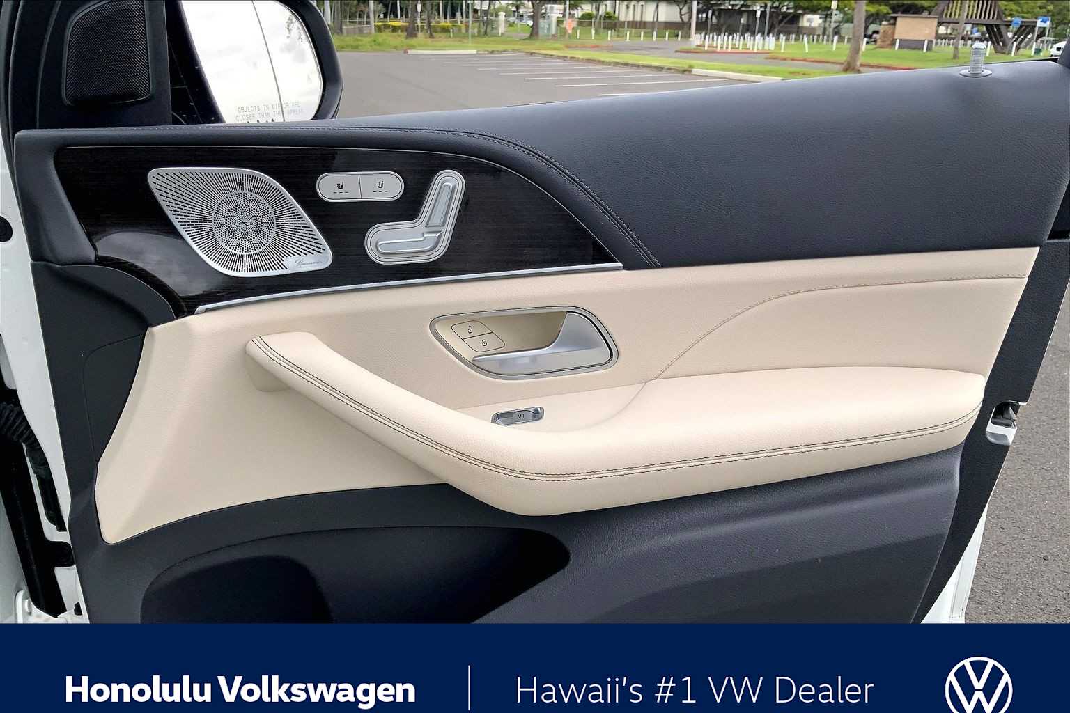 Thumbnail: 2020 Mercedes-Benz GLE - 27