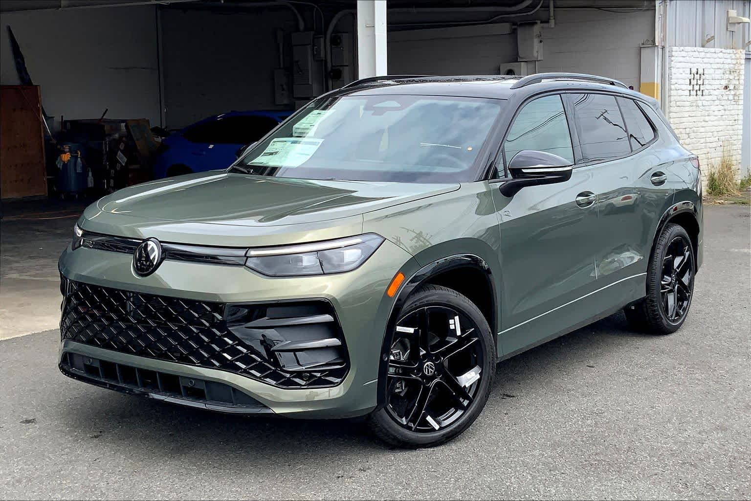 Thumbnail: 2026 Volkswagen Tiguan - 1