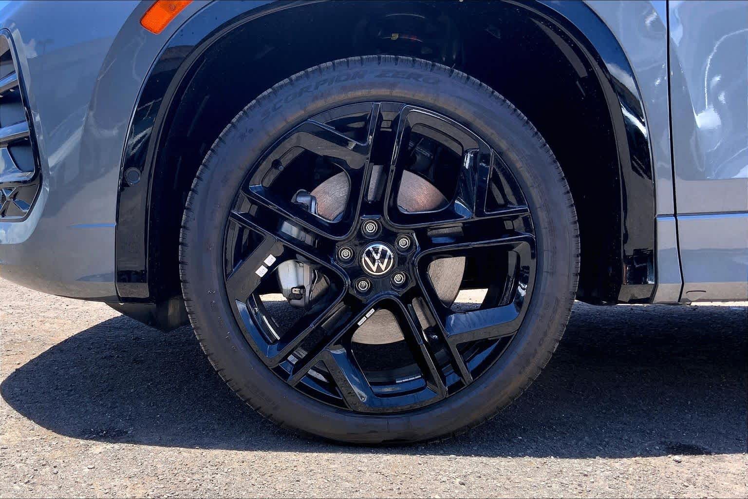 Thumbnail: 2026 Volkswagen Tiguan - 8