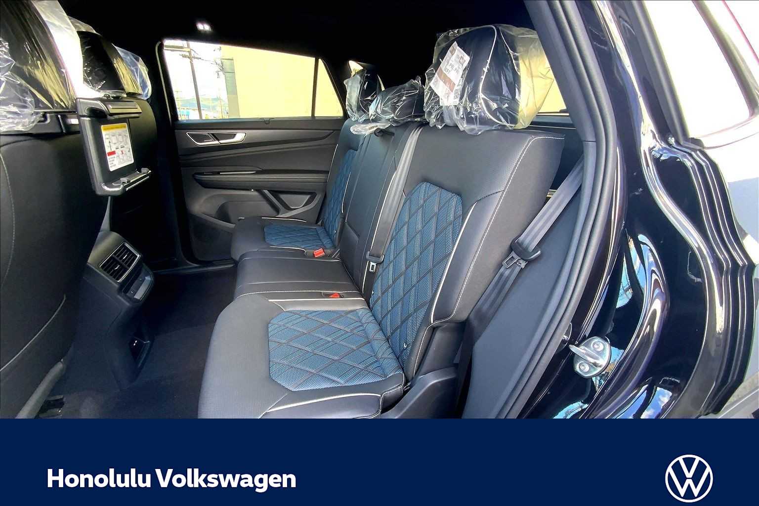 Thumbnail: 2026 Volkswagen Atlas - 13