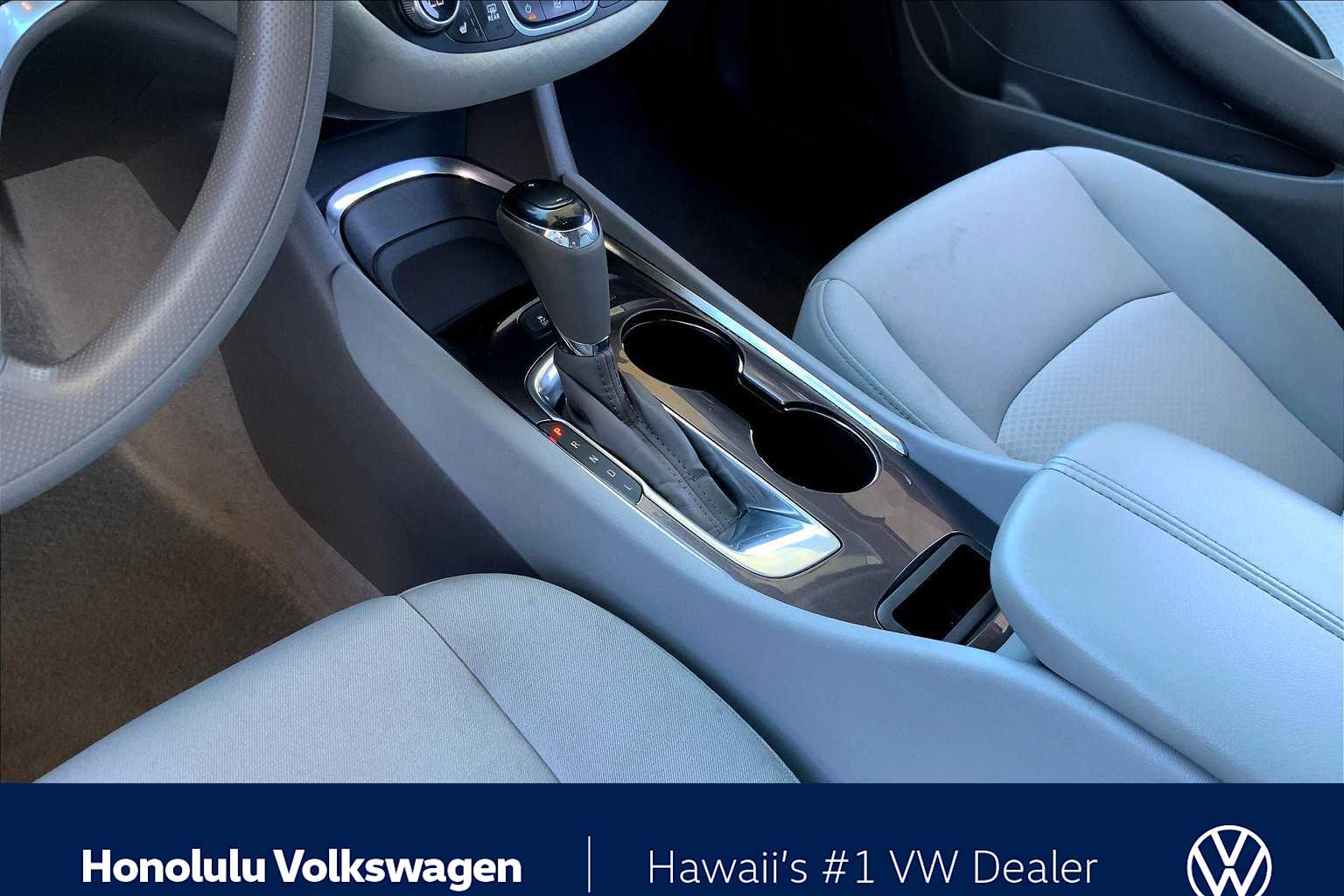 Thumbnail: 2020 Chevrolet Malibu - 15