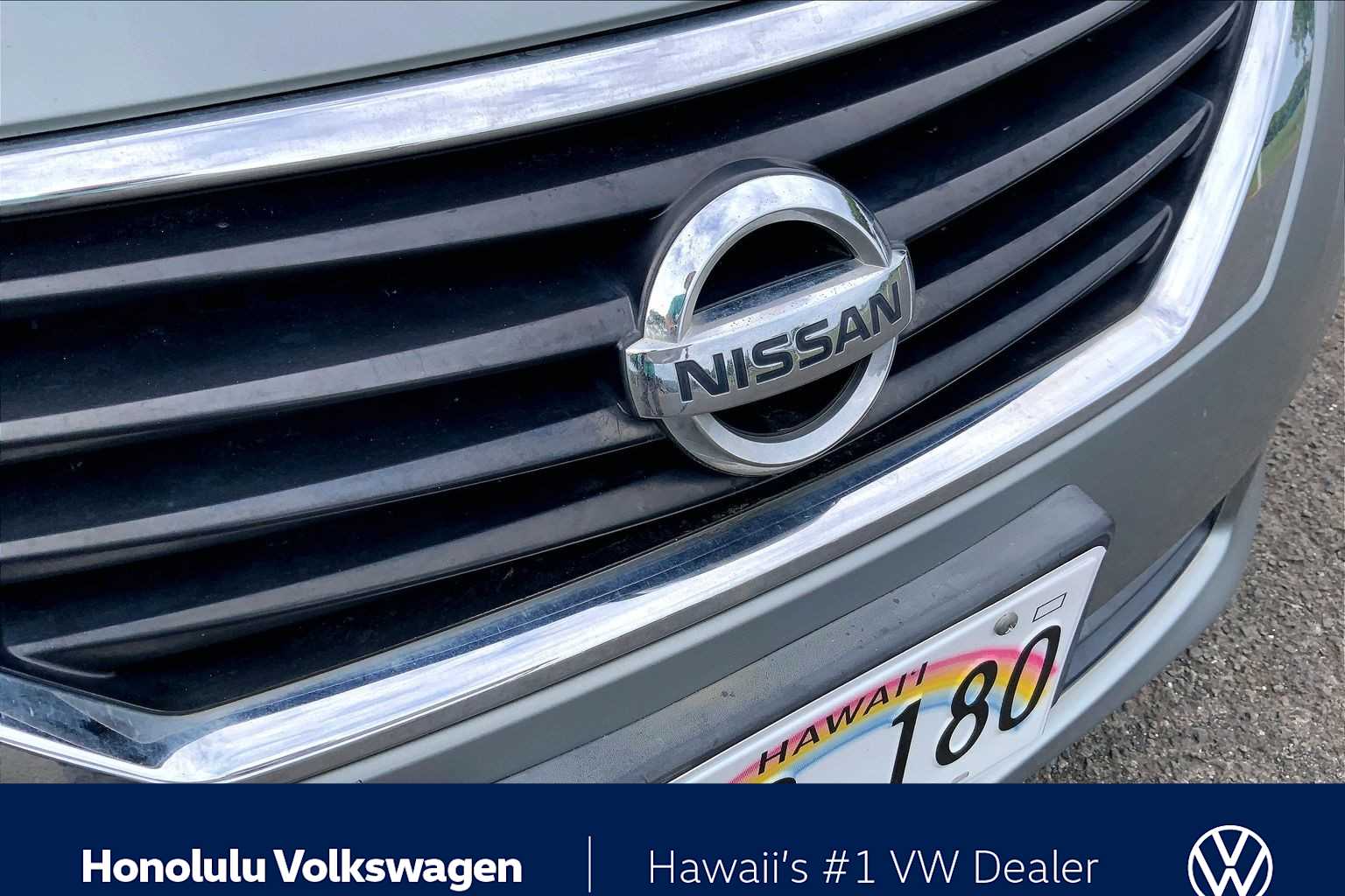 Thumbnail: 2012 Nissan Versa - 30