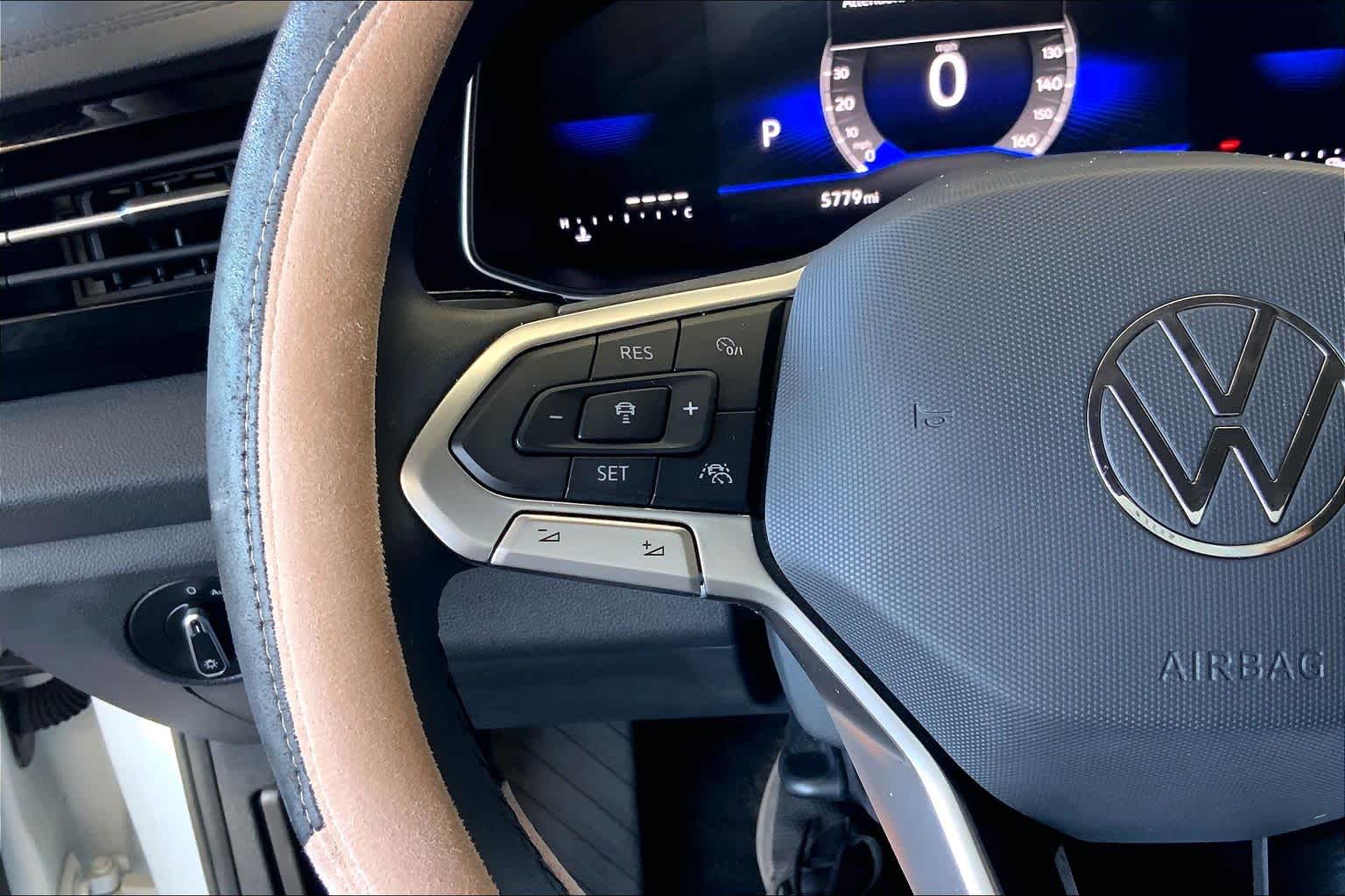 Thumbnail: 2025 Volkswagen Jetta - 24
