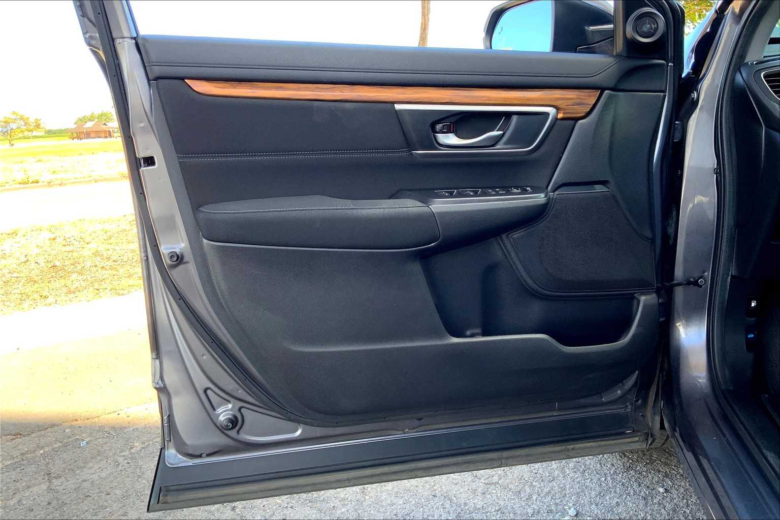 Thumbnail: 2018 Honda CR-V - 26