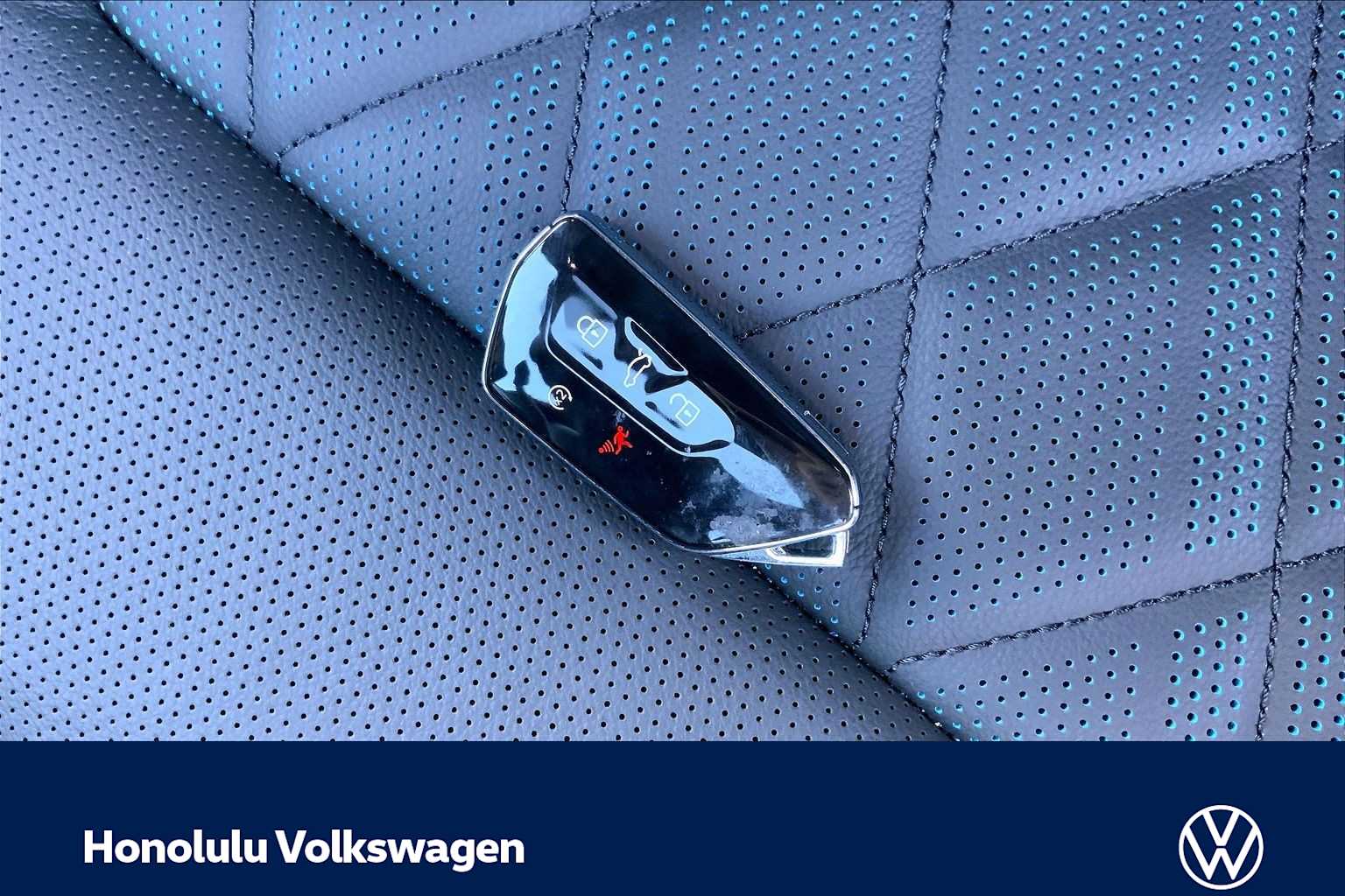 2025 Volkswagen Atlas Cross Sport SEL Premium R-LINE - Photo 20