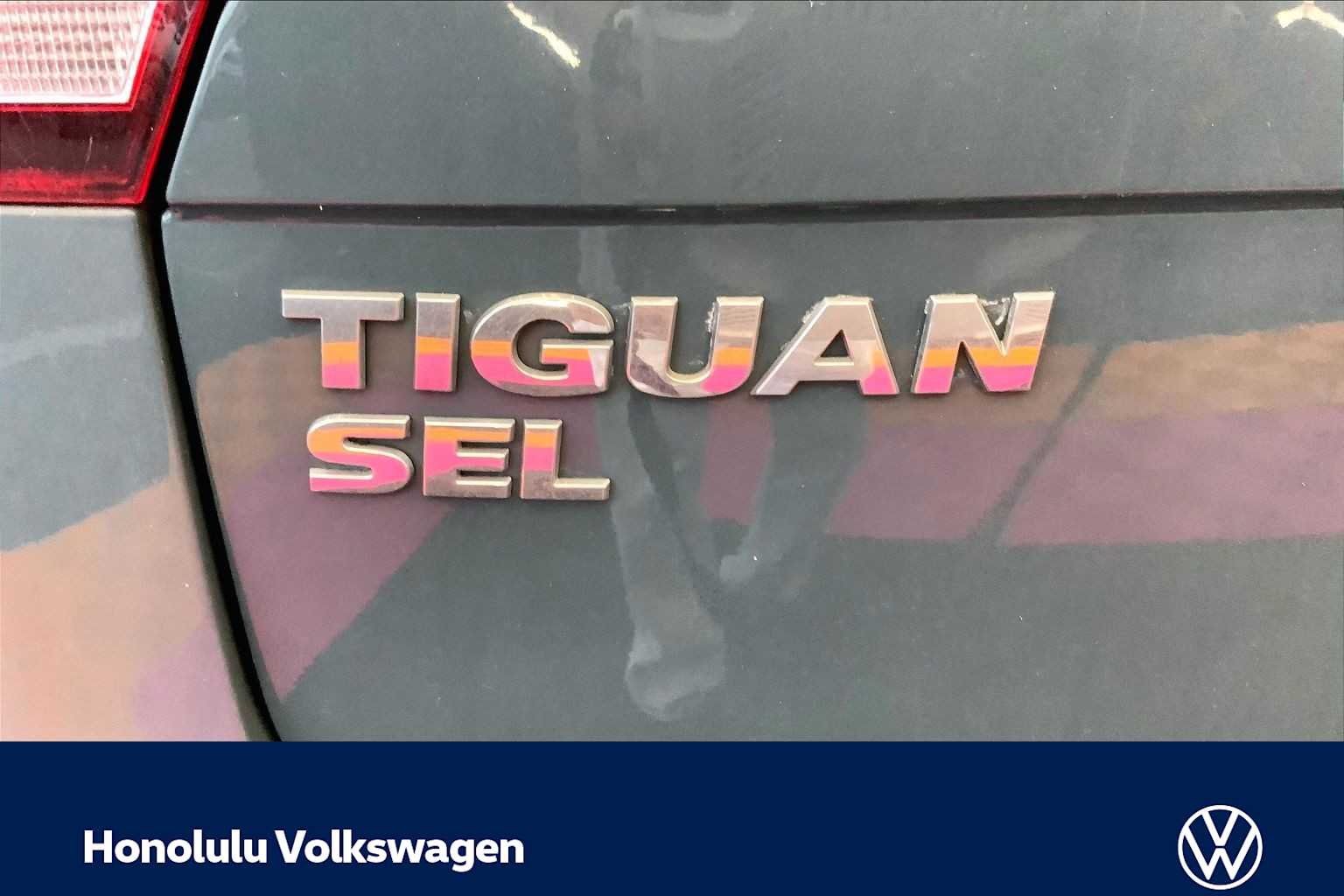 Thumbnail: 2019 Volkswagen Tiguan - 7
