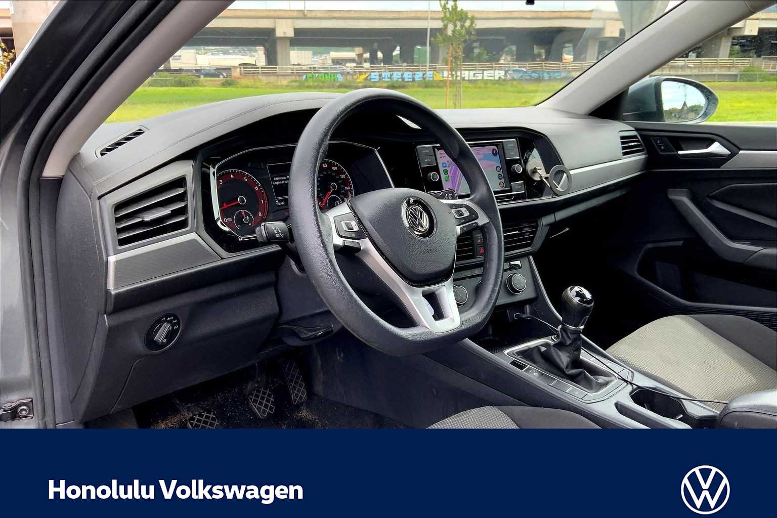 Thumbnail: 2019 Volkswagen Jetta - 2