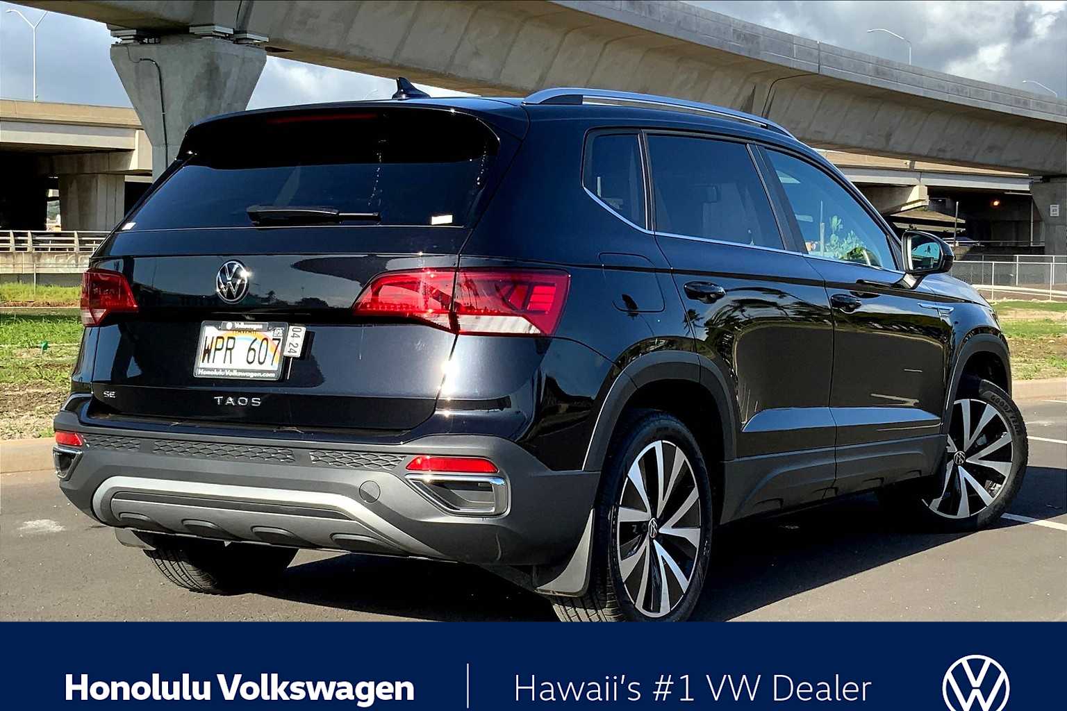 Thumbnail: 2022 Volkswagen Taos - 21